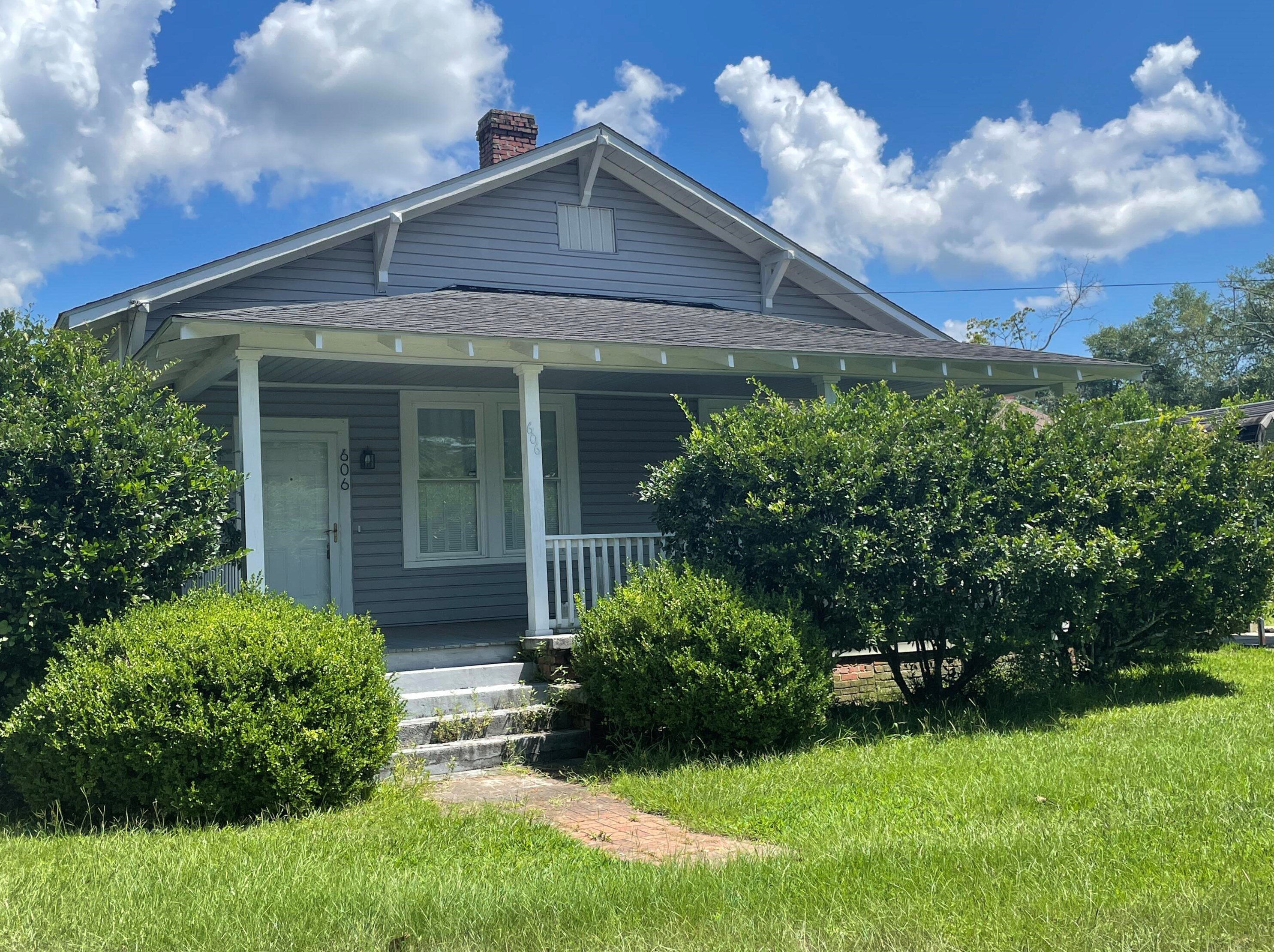 606 4th Ave, Kingstree, SC 29556