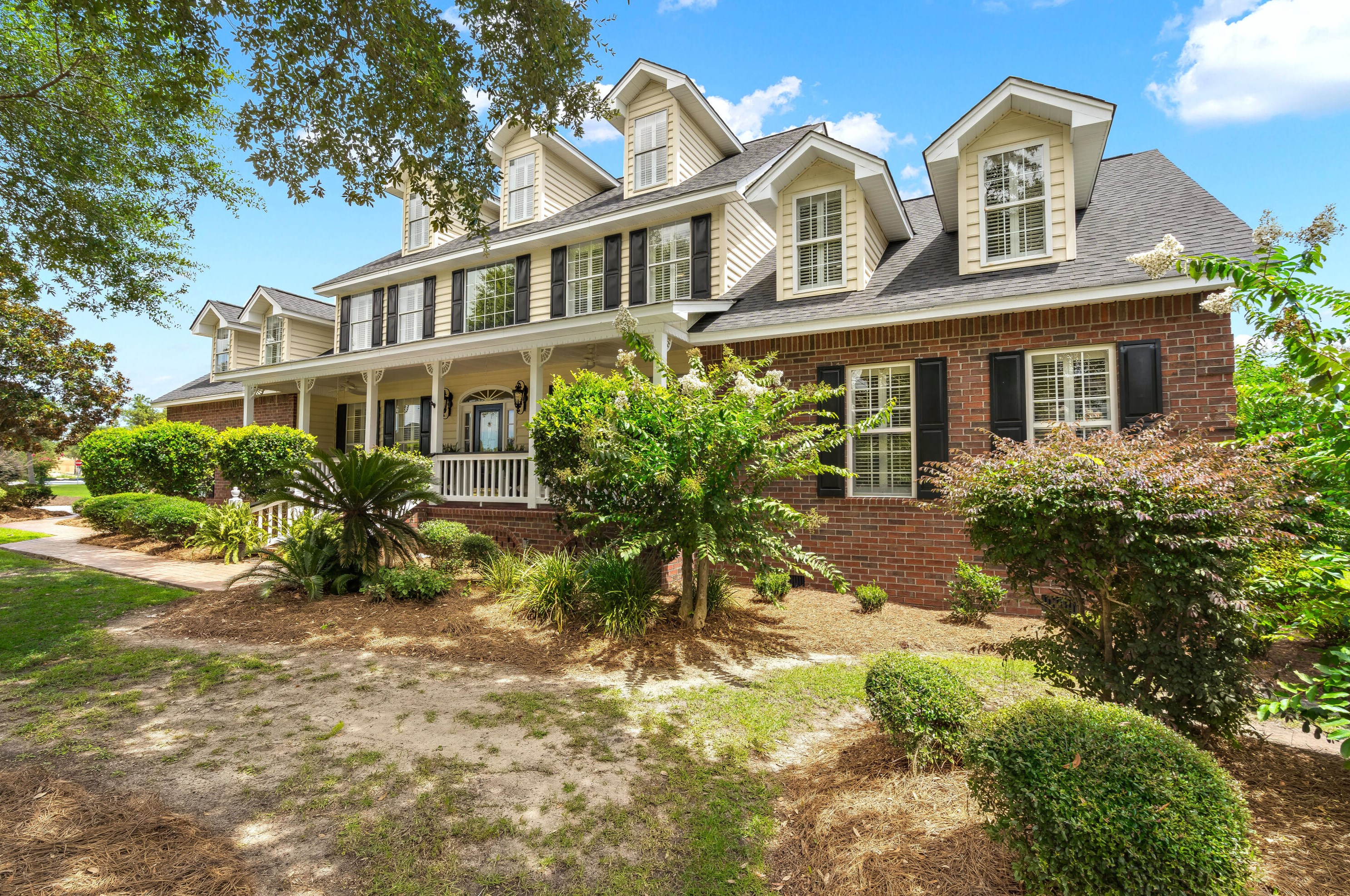 1103 Maplecrest Dr, Moncks Corner, SC 29461-2954
