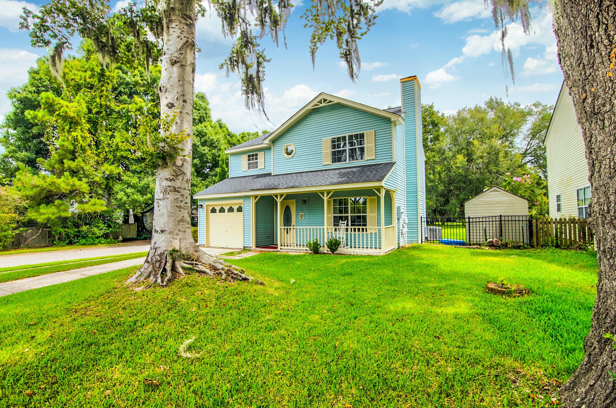 14 Stutz Ct, Charleston, SC 29414-6852