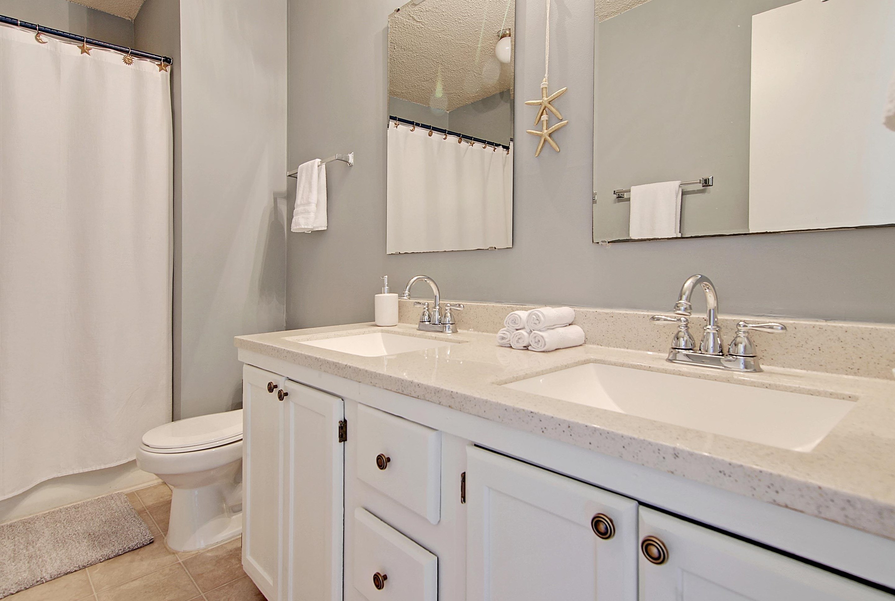 1530 Fort Johnson Rd, Charleston SC  29412-8856 exterior
