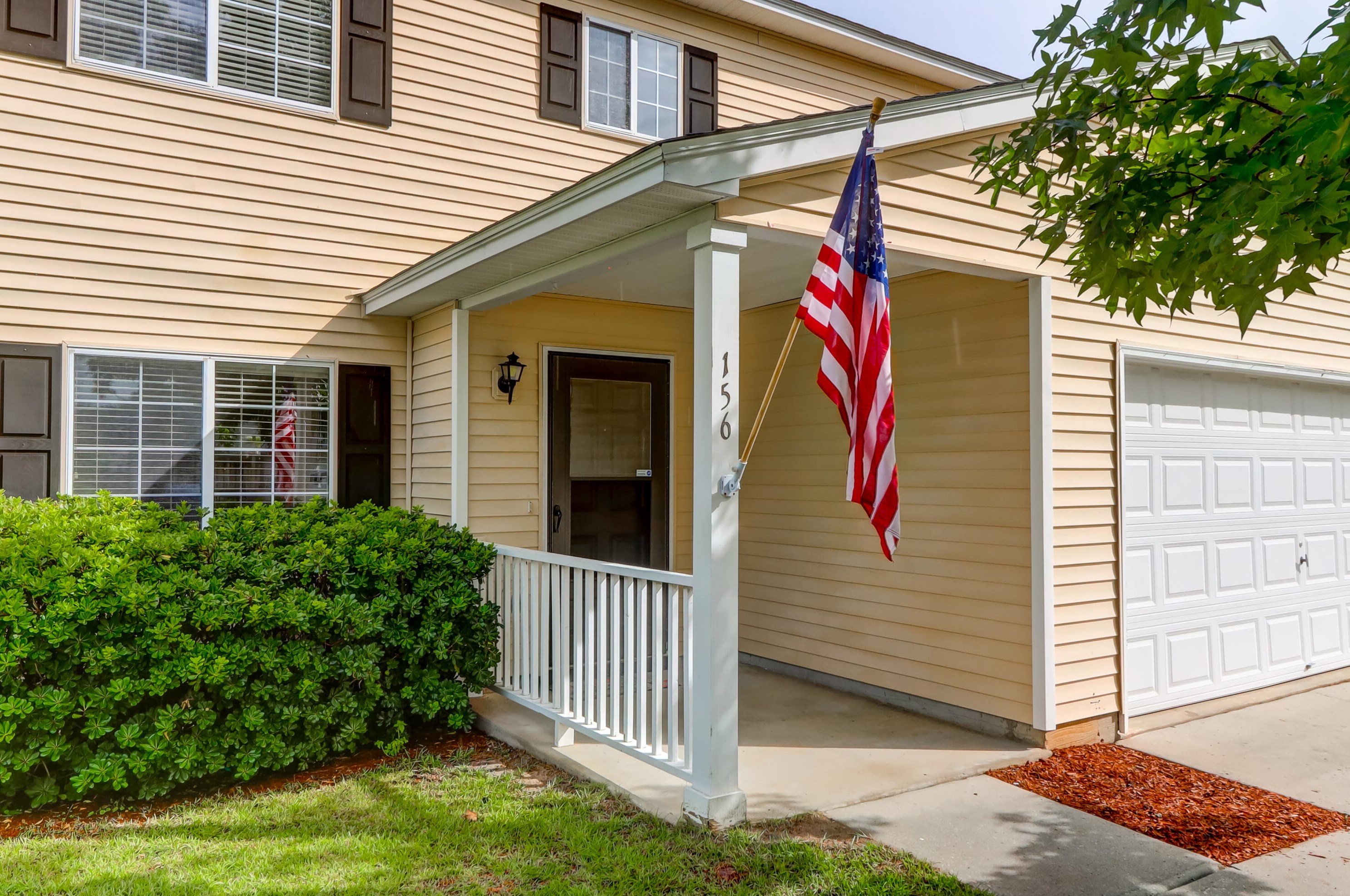 156 Apache Dr, Summerville, SC 29483-9200
