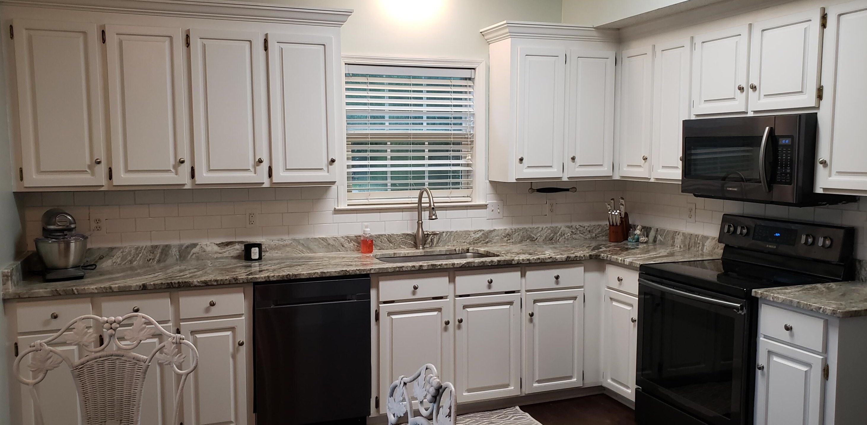 1600 Windsor Ln, Moncks Corner SC  29461-7154 exterior