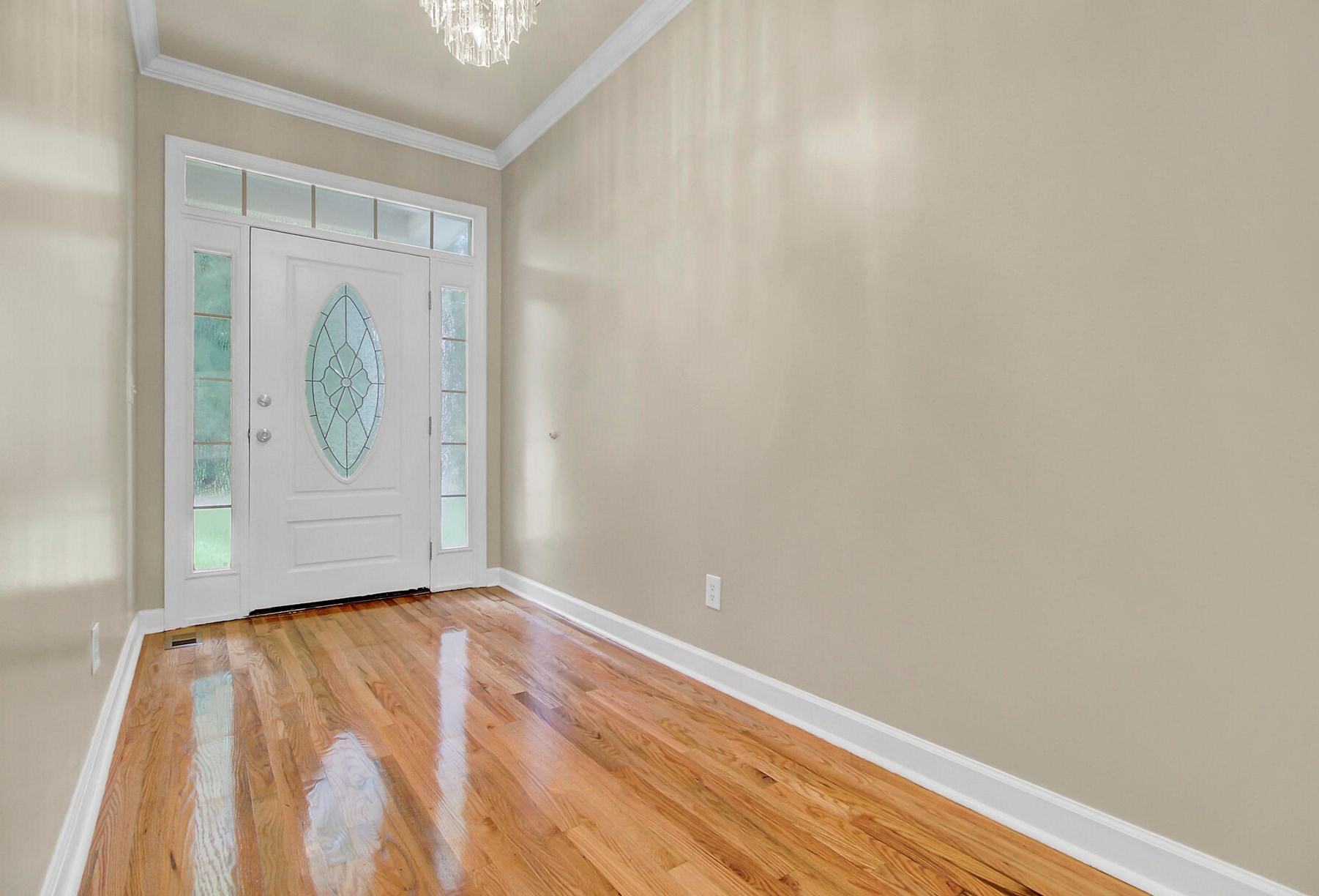 101 Rambo Dr, Summerville, SC 29483-4683