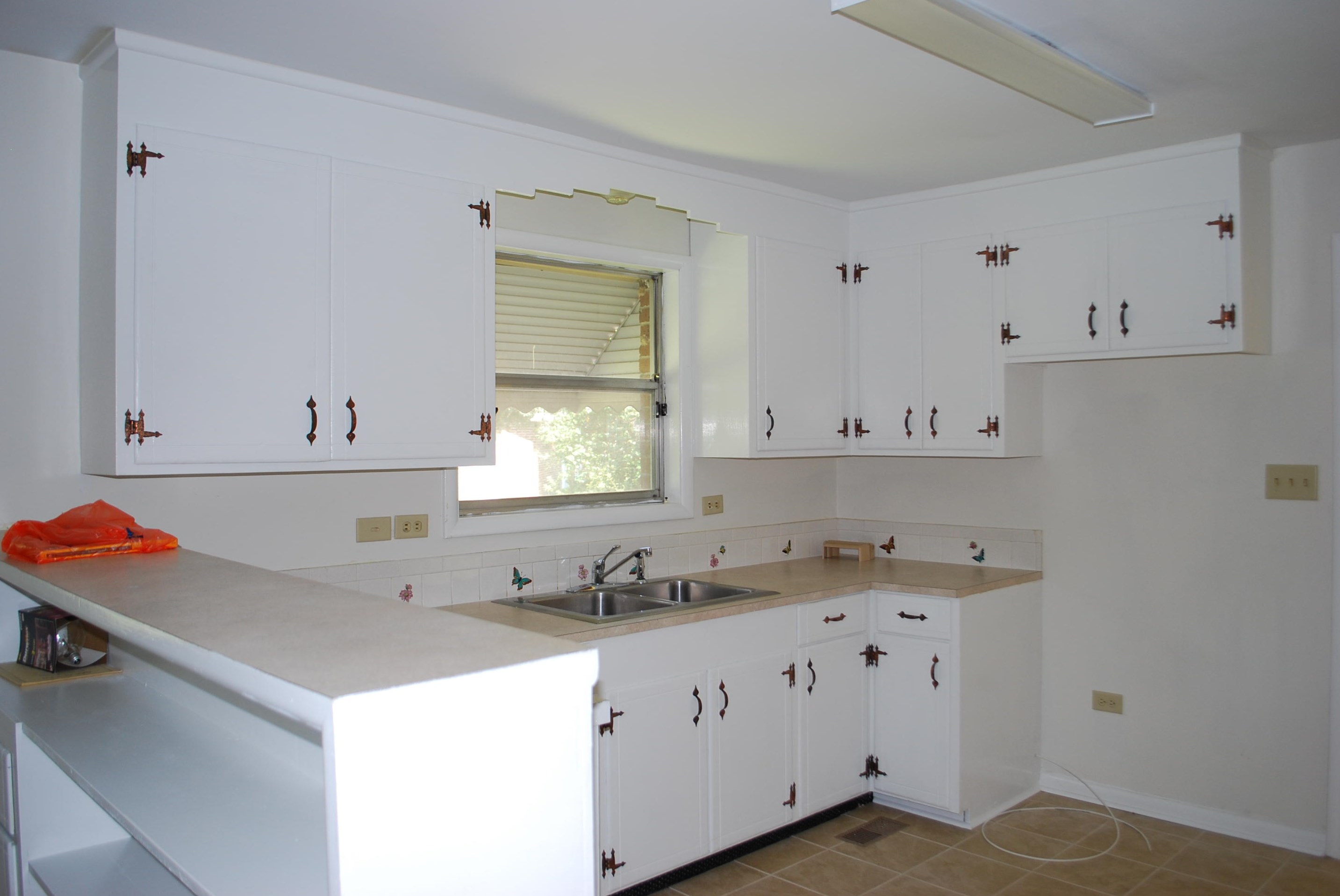 102 Magnolia St, Ladson, SC 29456