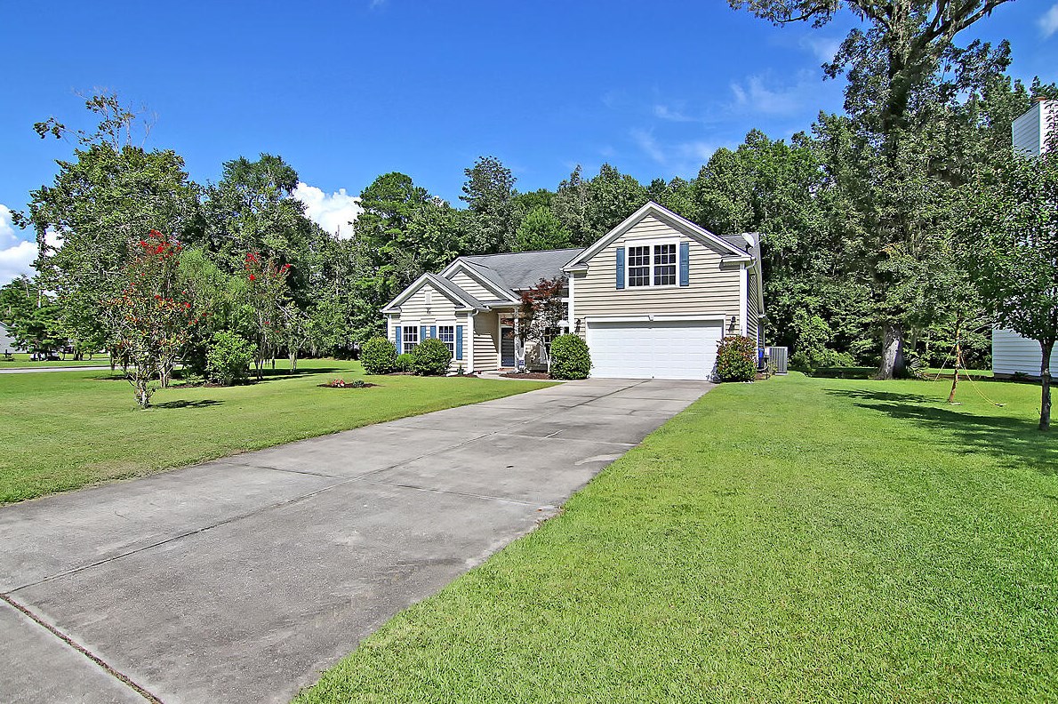 1420 Ashley Garden Blvd, Charleston, SC 29414-9125