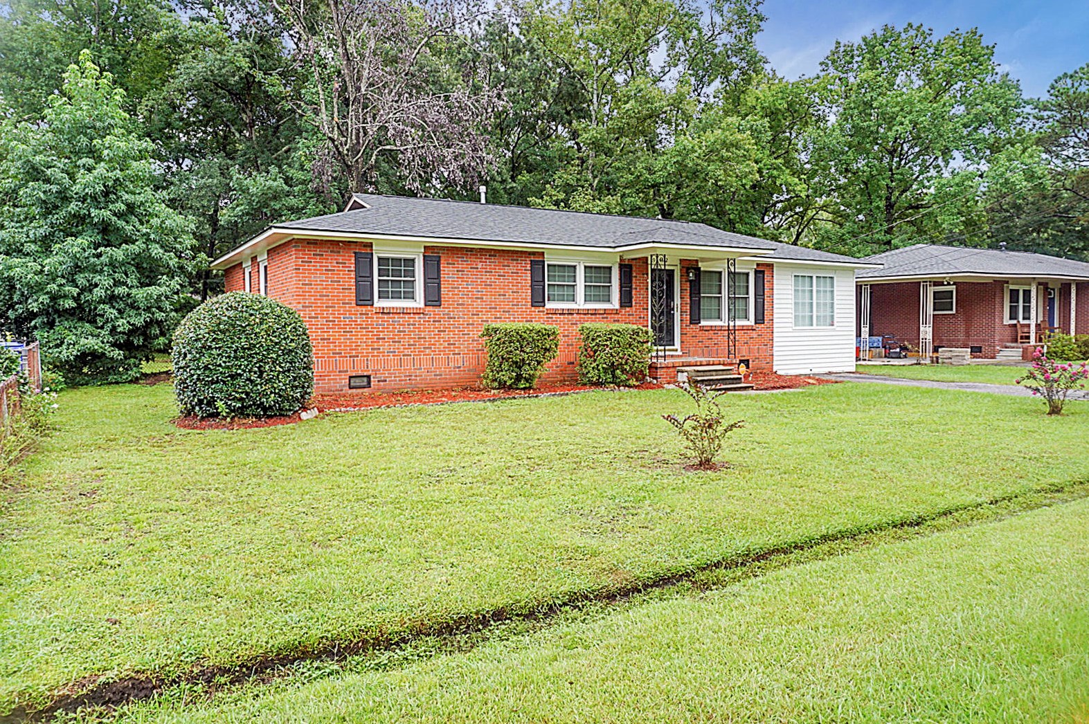 4412 Bon Aire Blvd, Charleston, SC 29418-5623