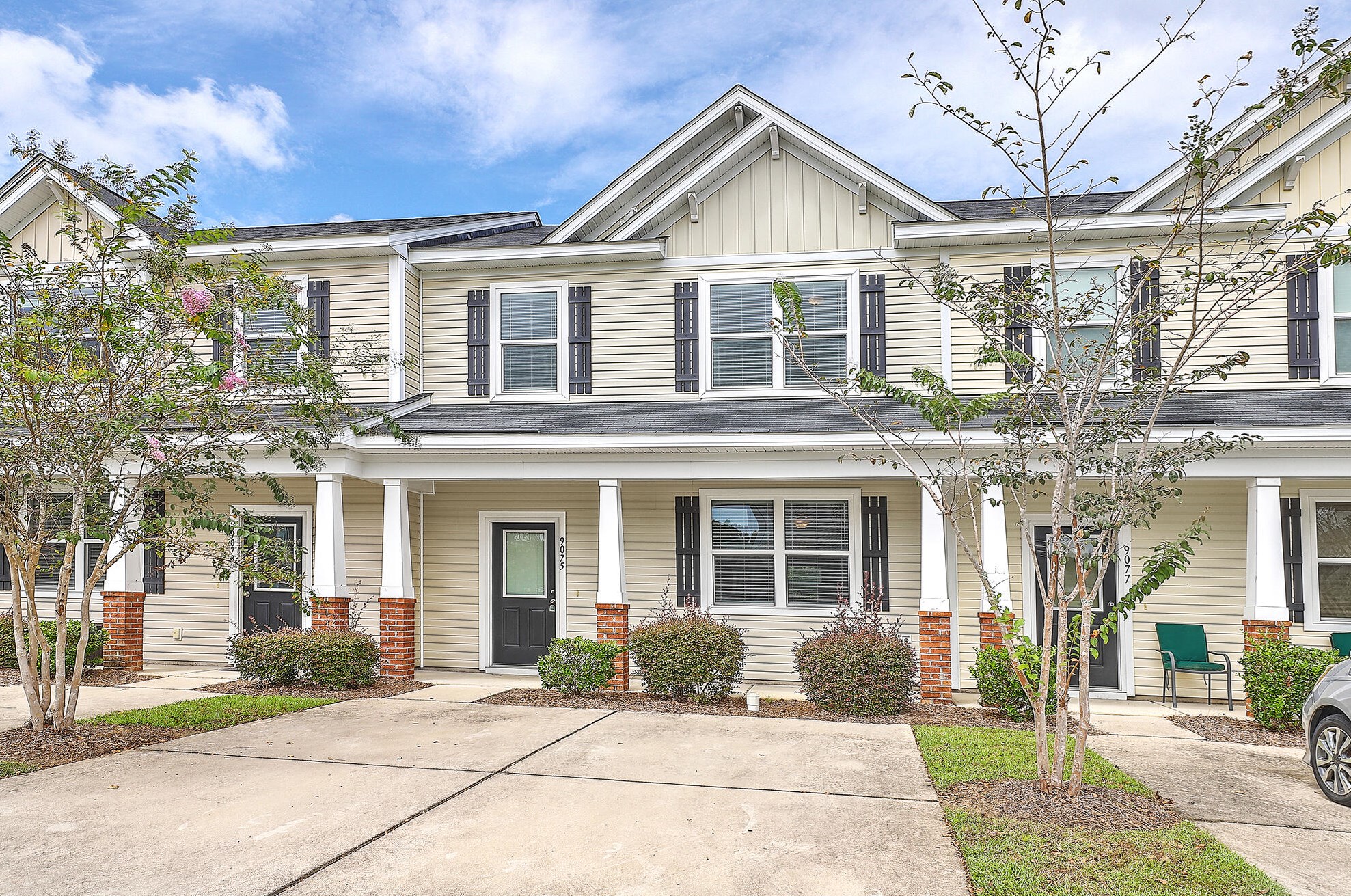 9075 Parlor Dr, Ladson, SC 29456