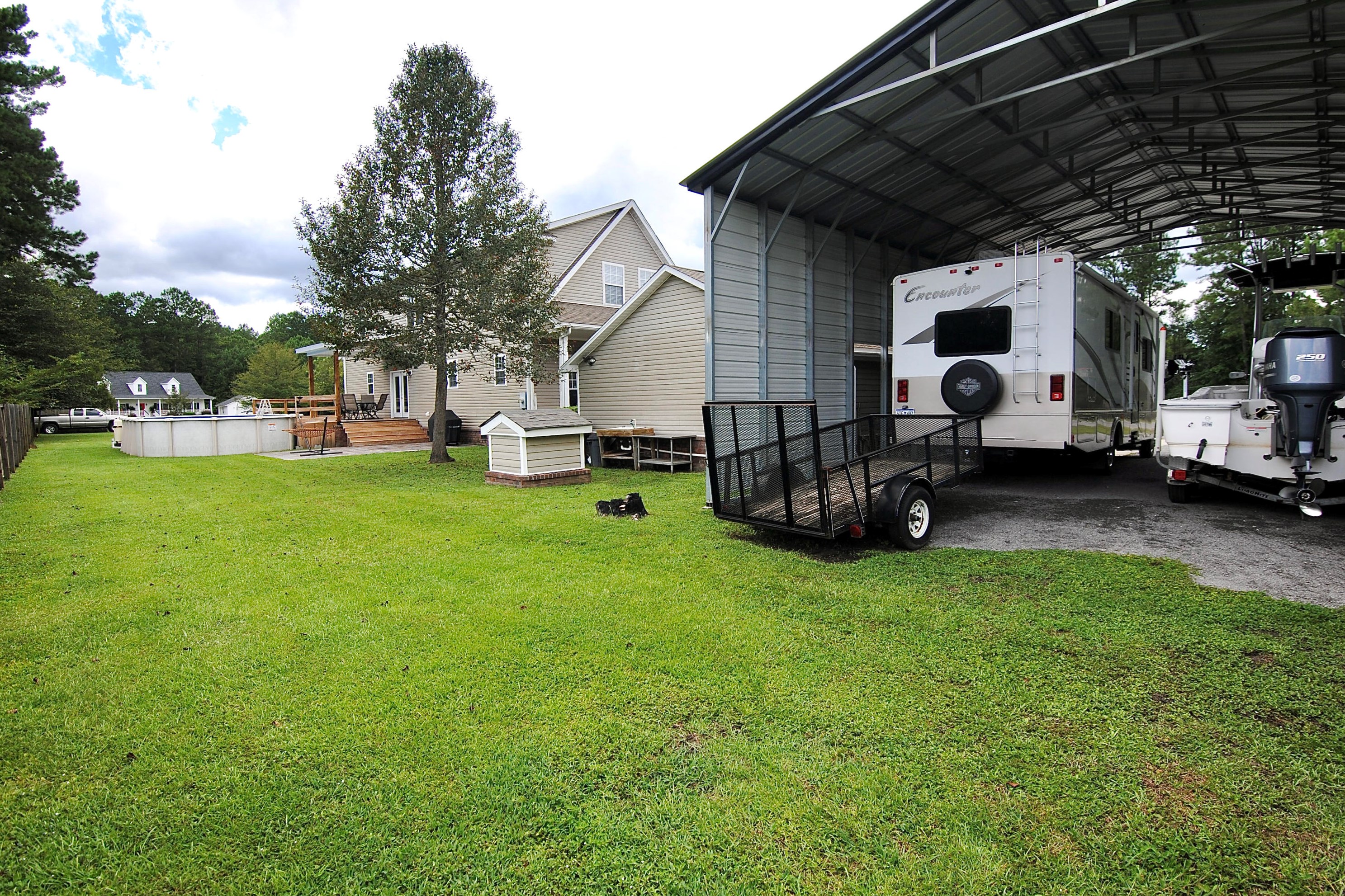 205 Shelby Shea Ln, Moncks Corner SC  29461-8837 exterior