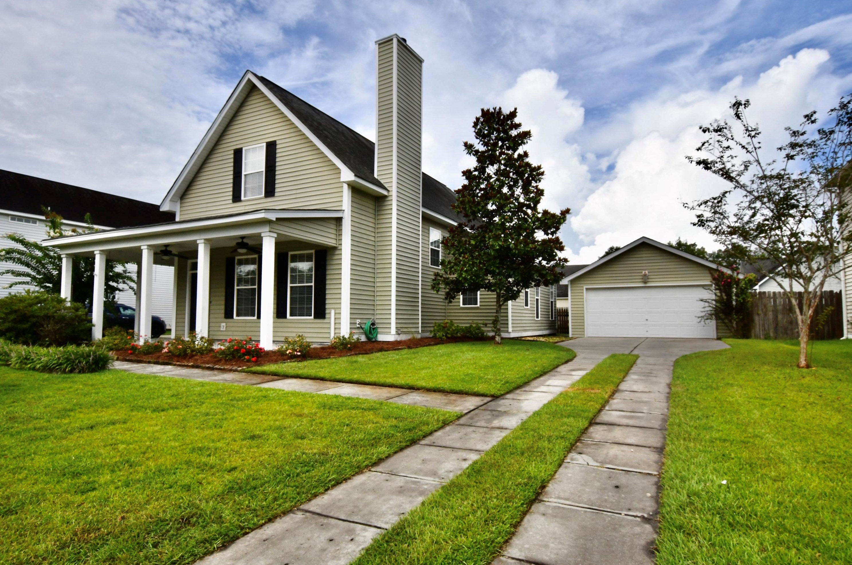 121 Full Moon Ct, Ladson, SC 29456