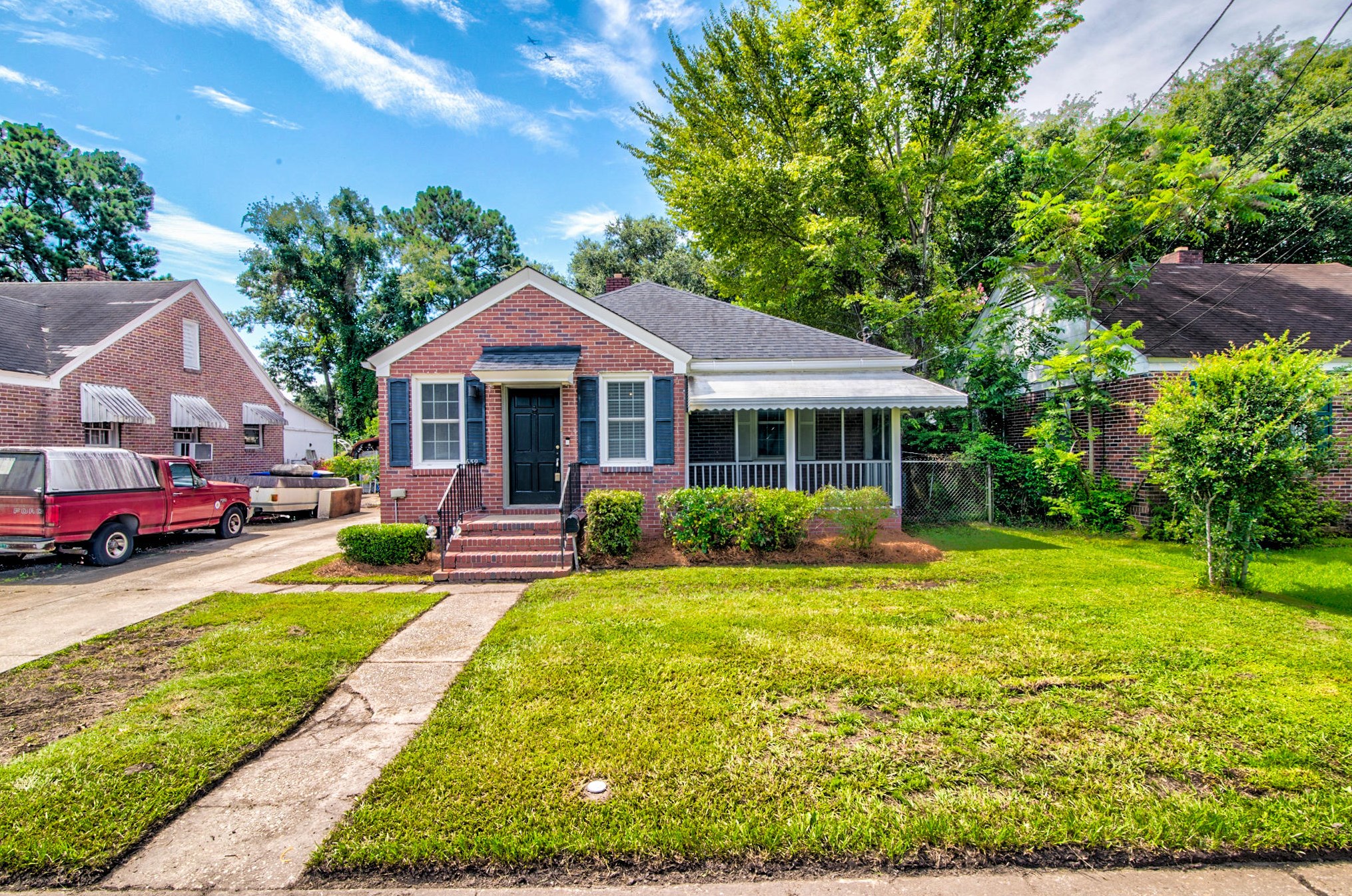 659 Savannah Hwy, Charleston, SC 29407-7213
