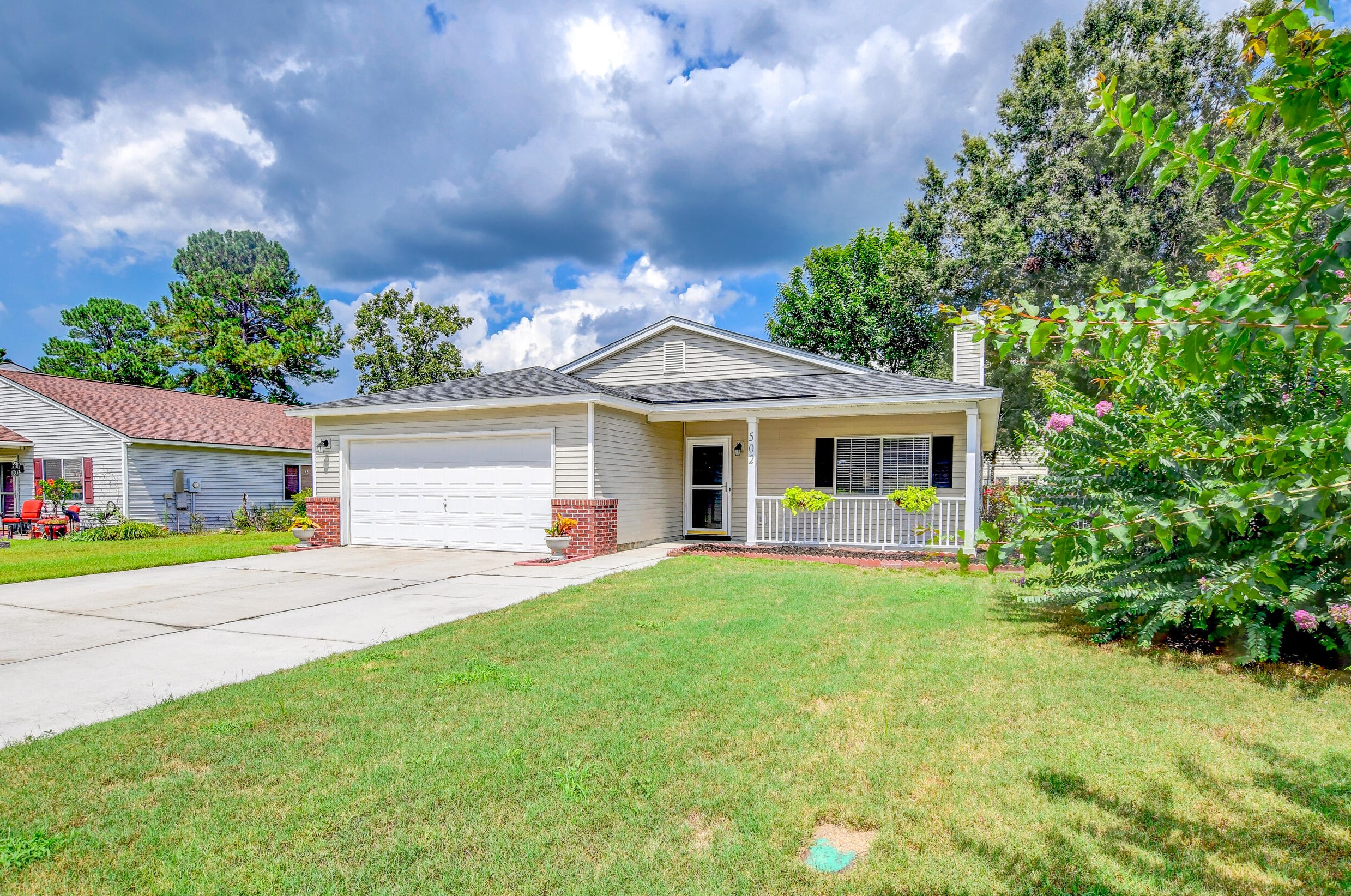 502 Navaho Blvd, Summerville, SC 29483-9253