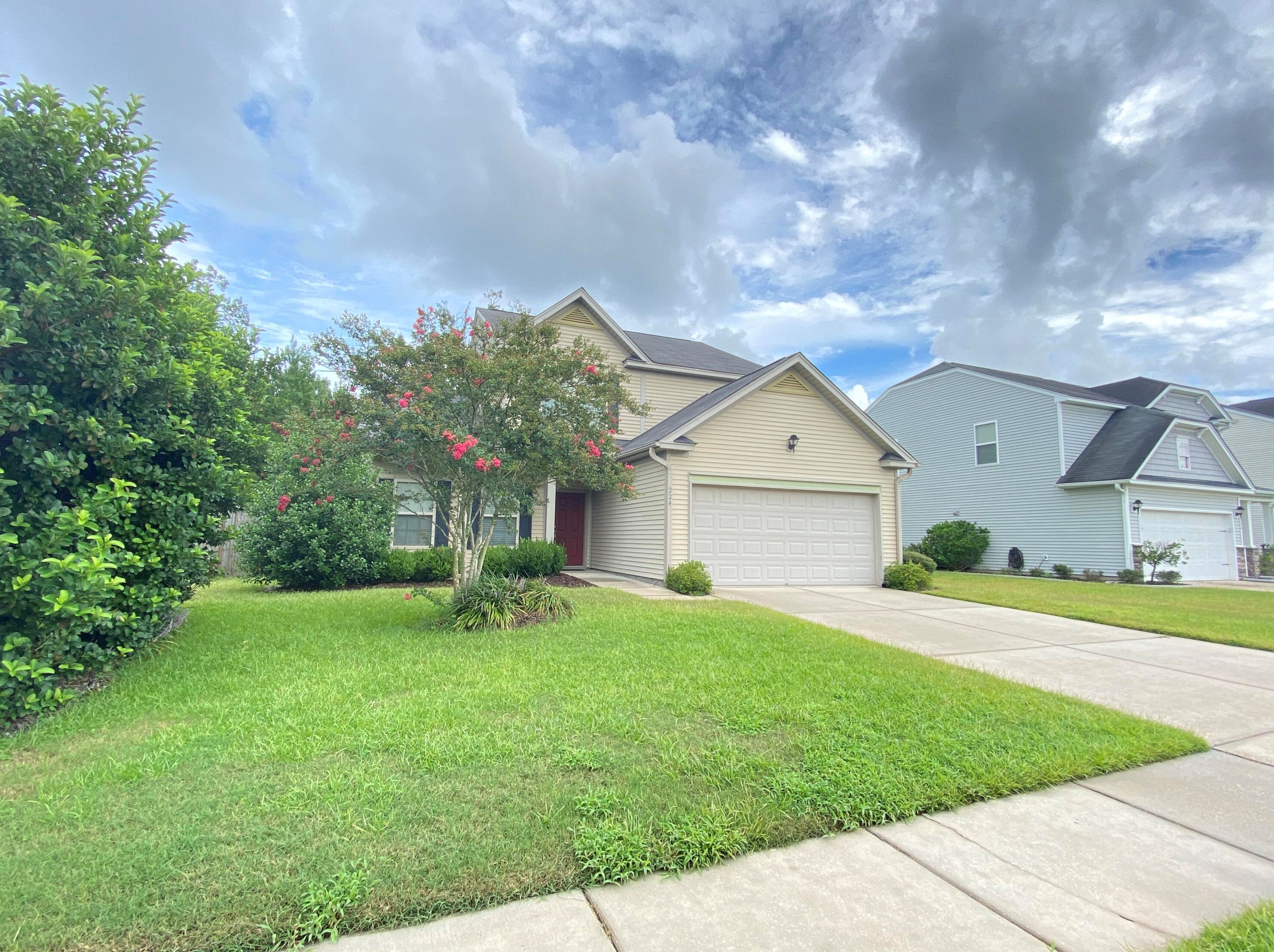 224 Donatella Dr, Charleston, SC 29445
