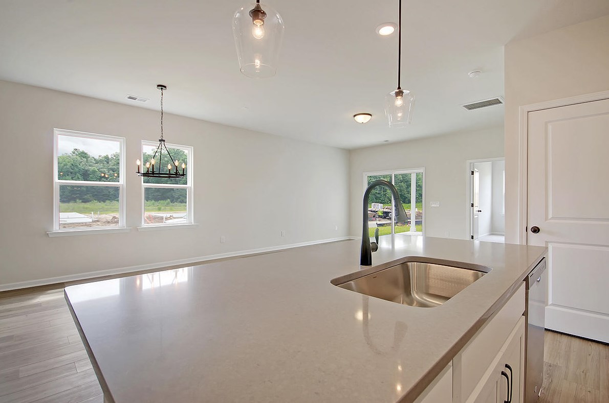 535 Abigail St, Moncks Corner SC  29461 exterior