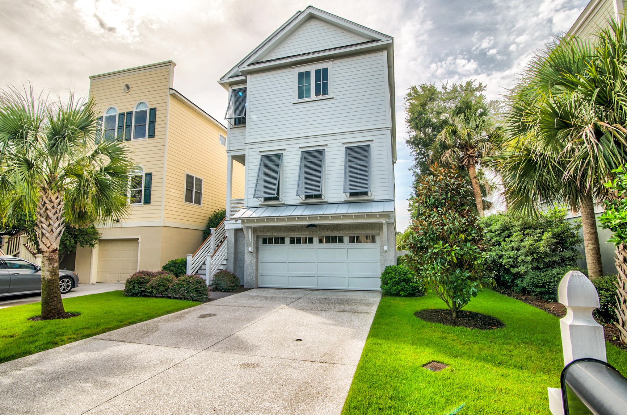 20 Yacht Harbor Ct, Isle of Palms, SC 29451