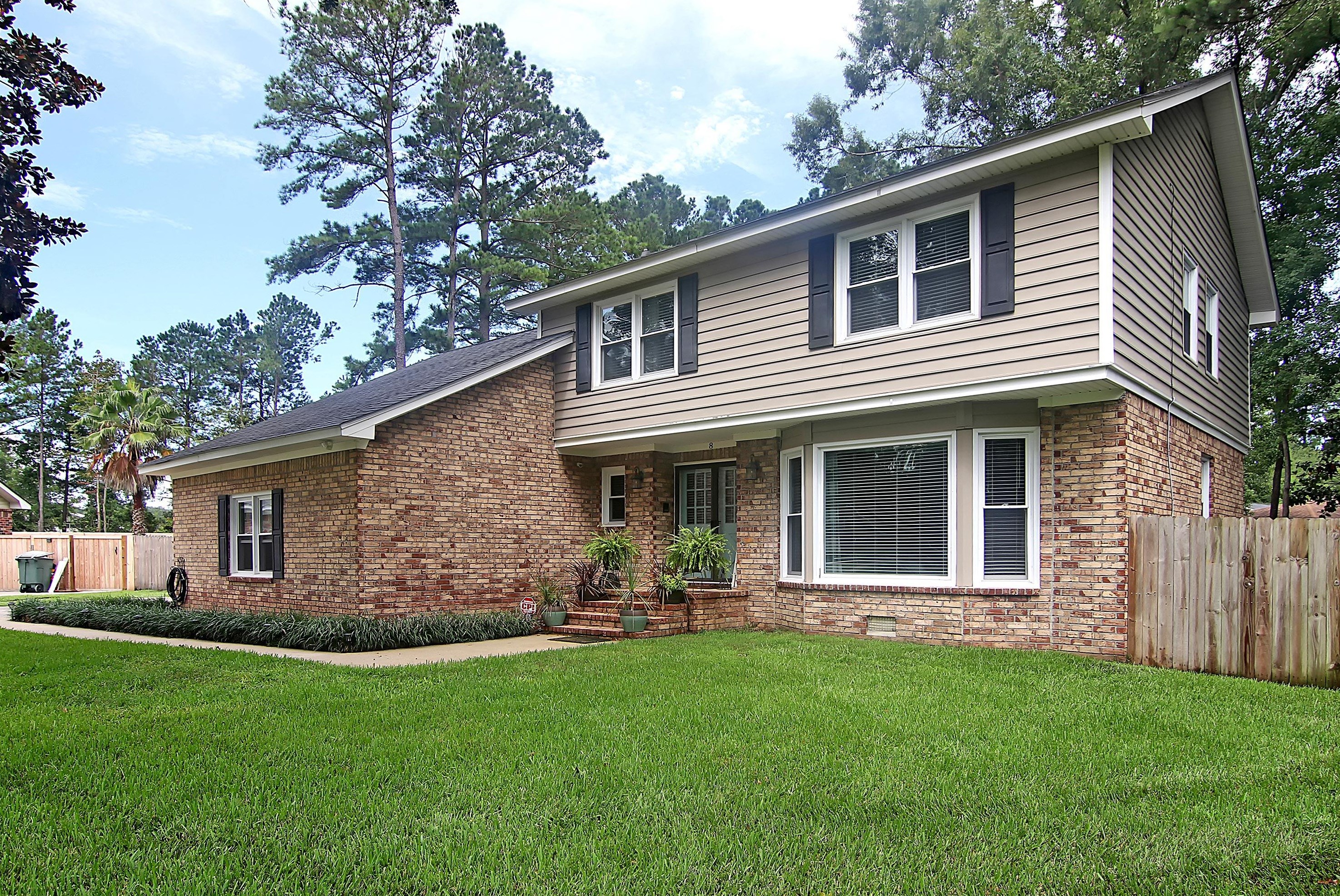 8 Tripoli Ct, Charleston SC  29410-8637 exterior