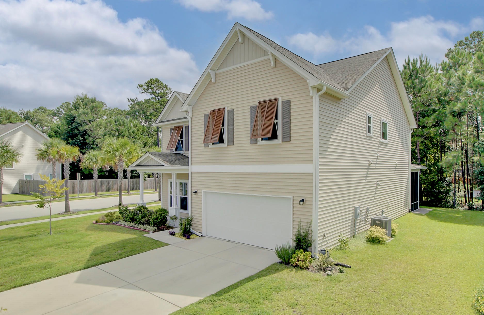 1539 Thoroughbred Blvd, Johns Island, SC 29455