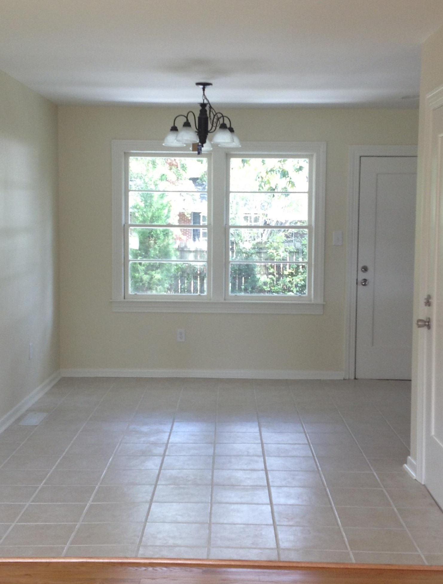 1452 Manor Blvd, Charleston SC  29407-3916 exterior