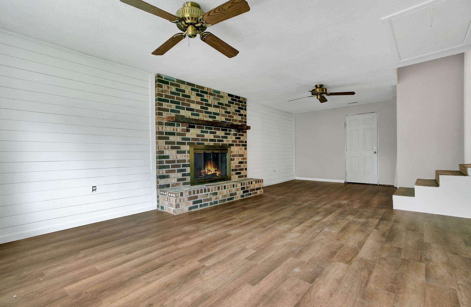 410 Sarah Dr, Charleston, SC 29445-3606