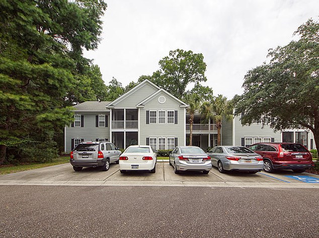 1006 Marymont Ln, Charleston, SC 29414-9138