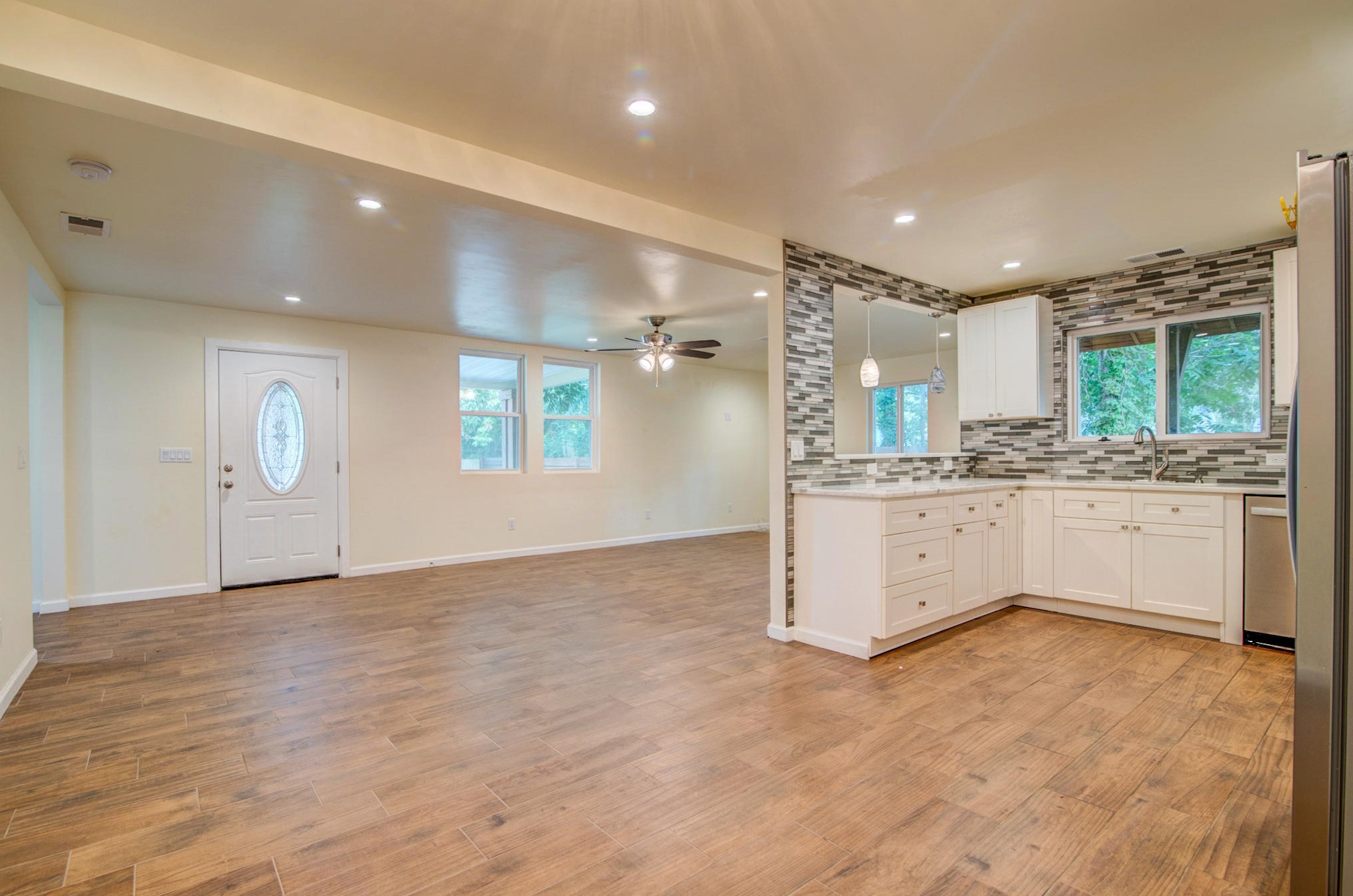 1129 Armstrong Ave, Charleston, SC 29407-7001