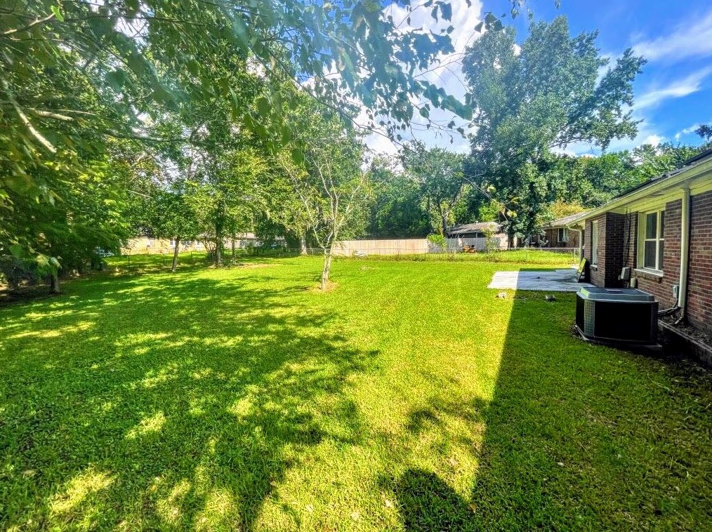 125 Waring Rd, Summerville, SC 29485-8840