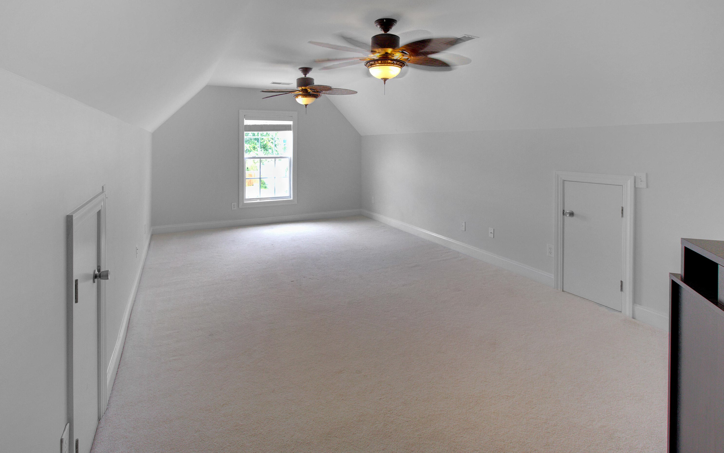 9237 Markleys Grove Blvd, Summerville SC  29485-8685 exterior