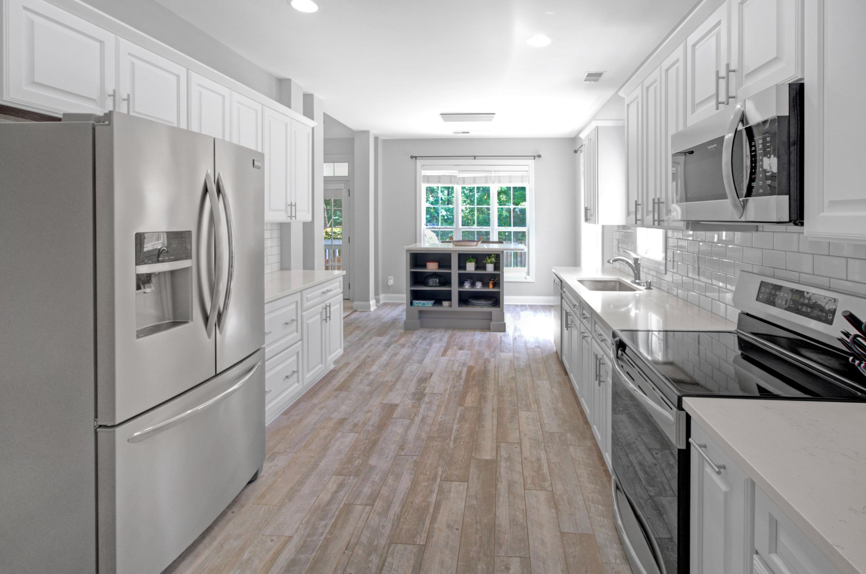 9237 Markleys Grove Blvd, Summerville SC  29485-8685 exterior