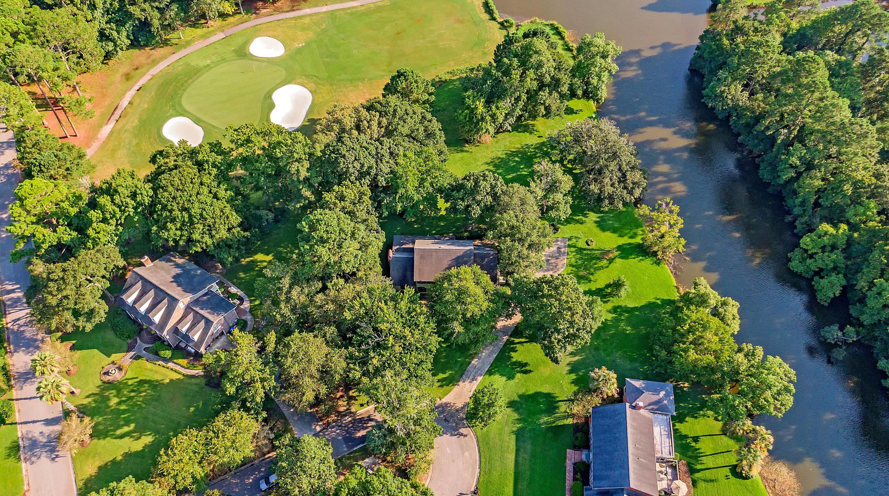 913 Austin Sq, Mount Pleasant, SC 29464-9502