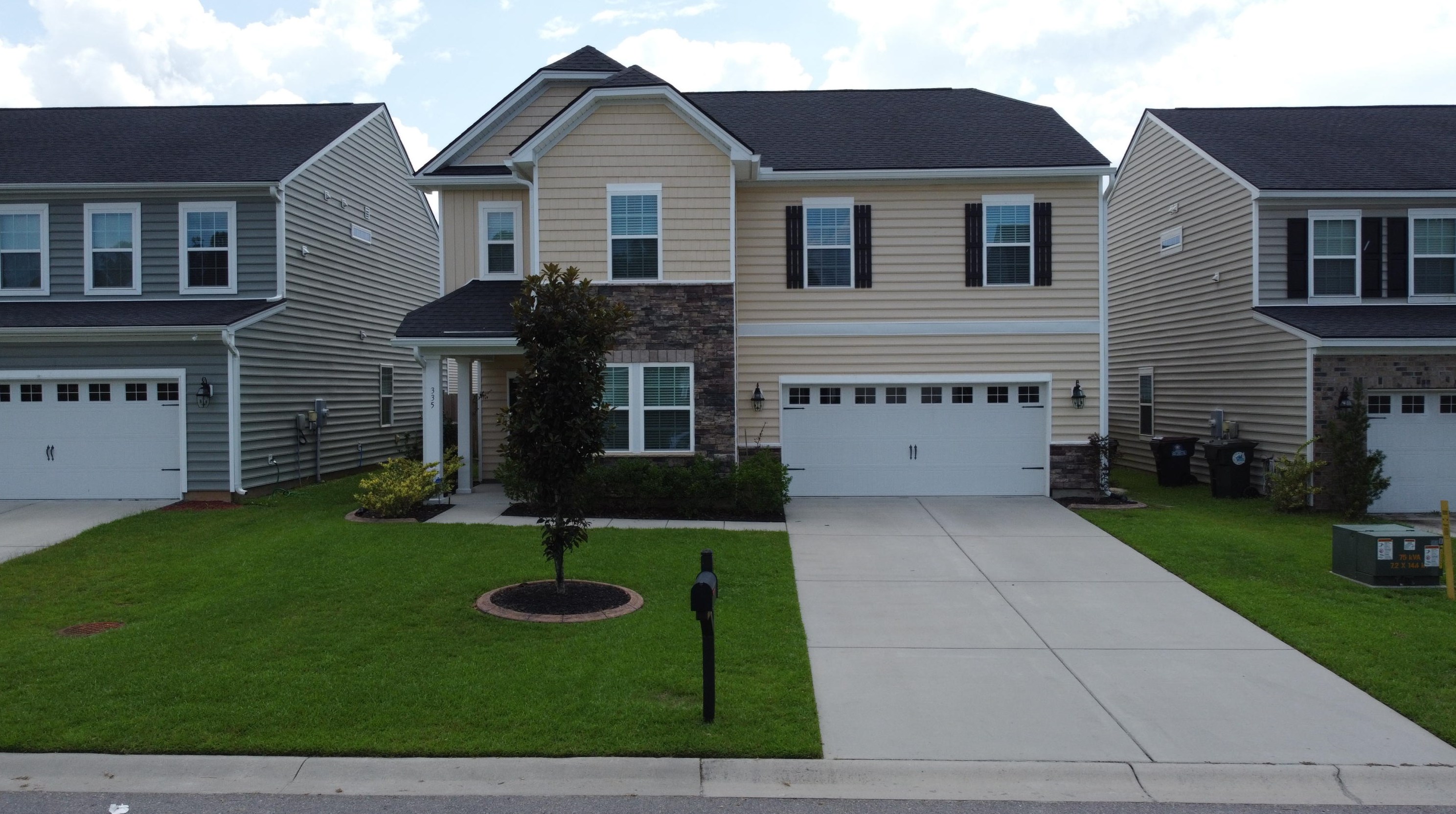335 Bradley Bend Dr, Moncks Corner, SC 29461-7451