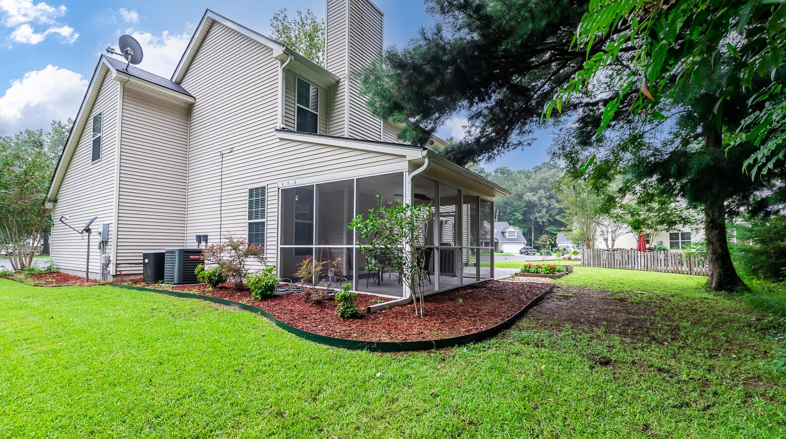 5414 Percival Ln, Charleston SC  29420-6844 exterior