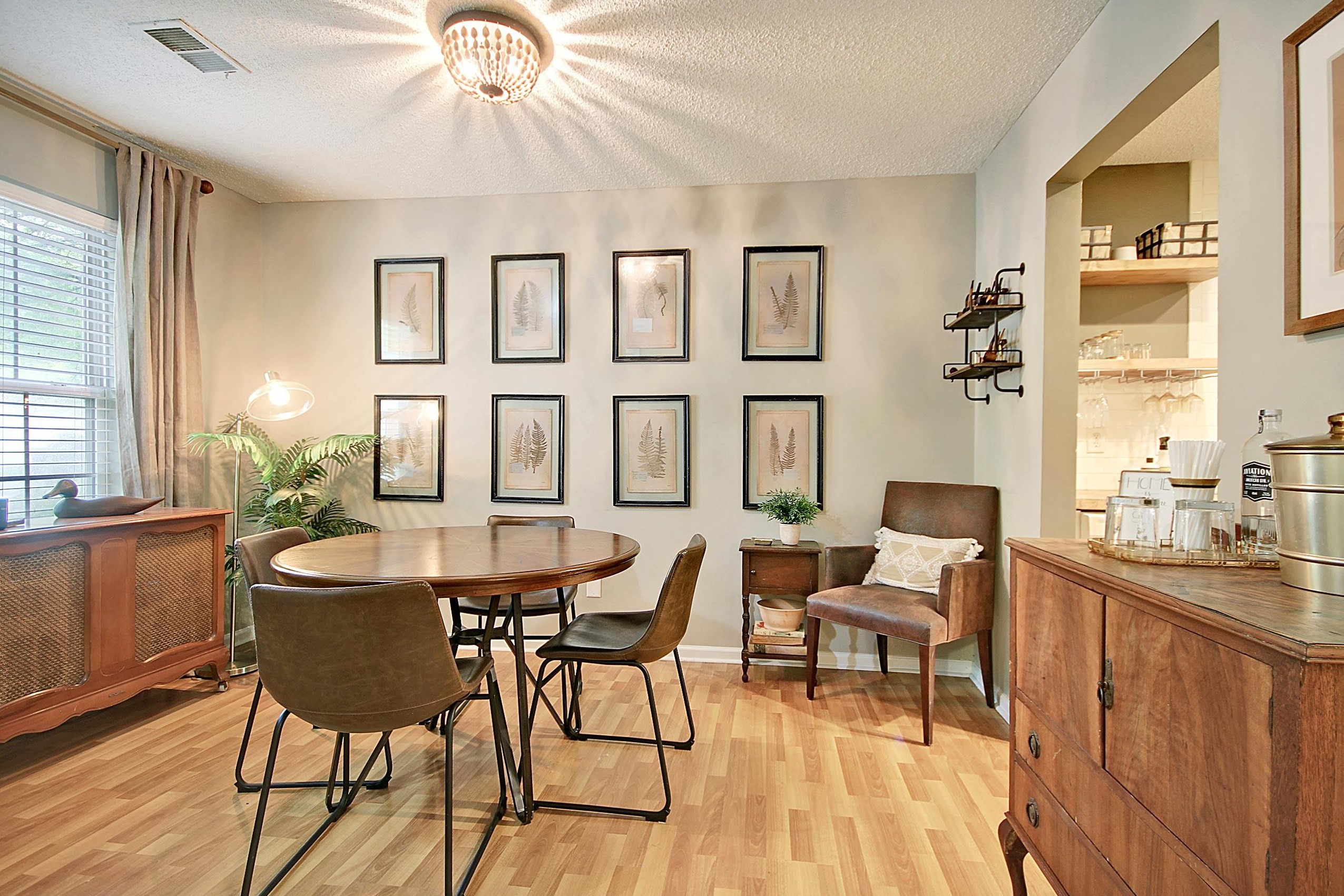 1554 Blaze Ln, Charleston, SC 29412-8652