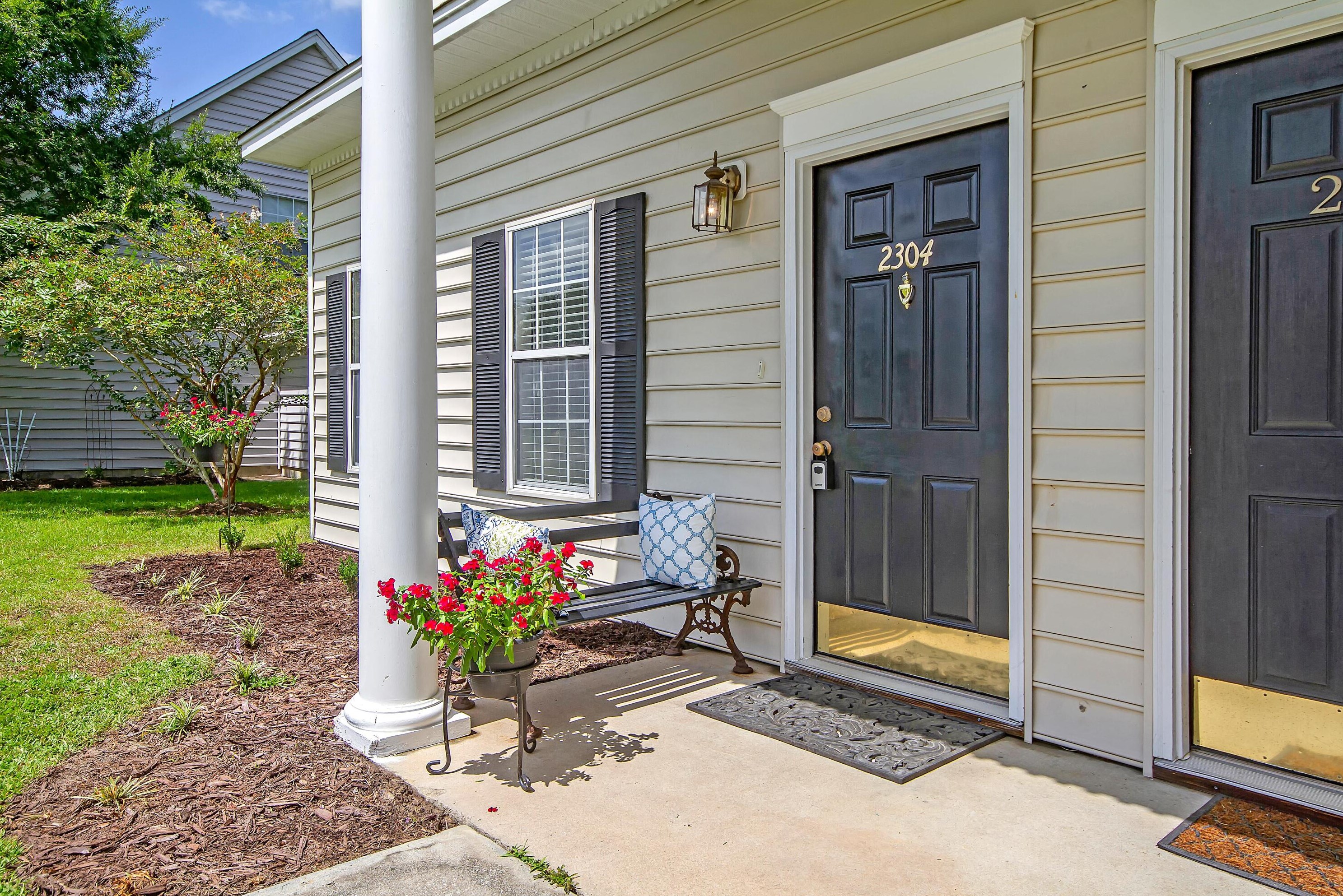 2304 Kings Gate Ln, Mount Pleasant, SC 29466