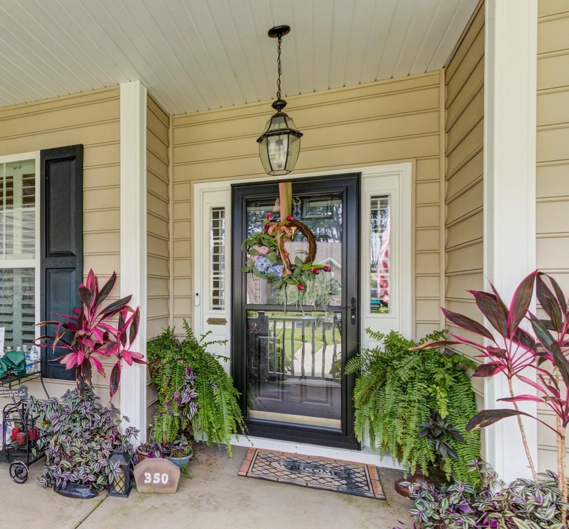 350 Decatur Dr, Summerville SC  29483-5346 exterior