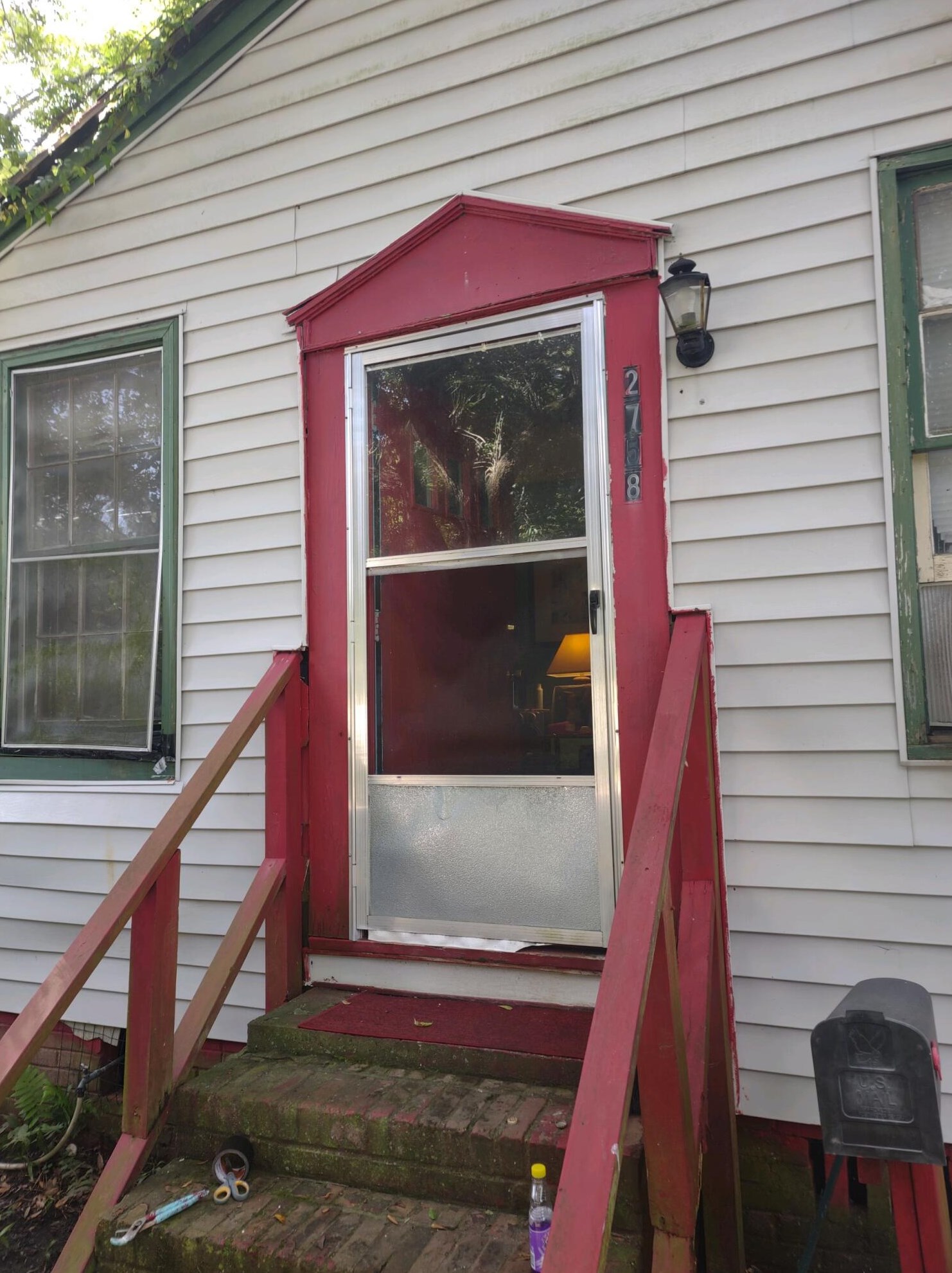 2758 Houston St, Charleston, SC 29405-8621
