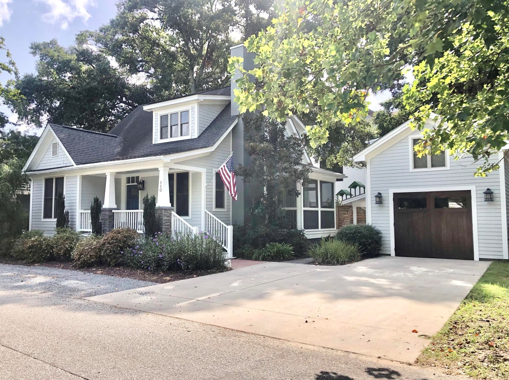 110 Rose Ln, Mount Pleasant, SC 29464