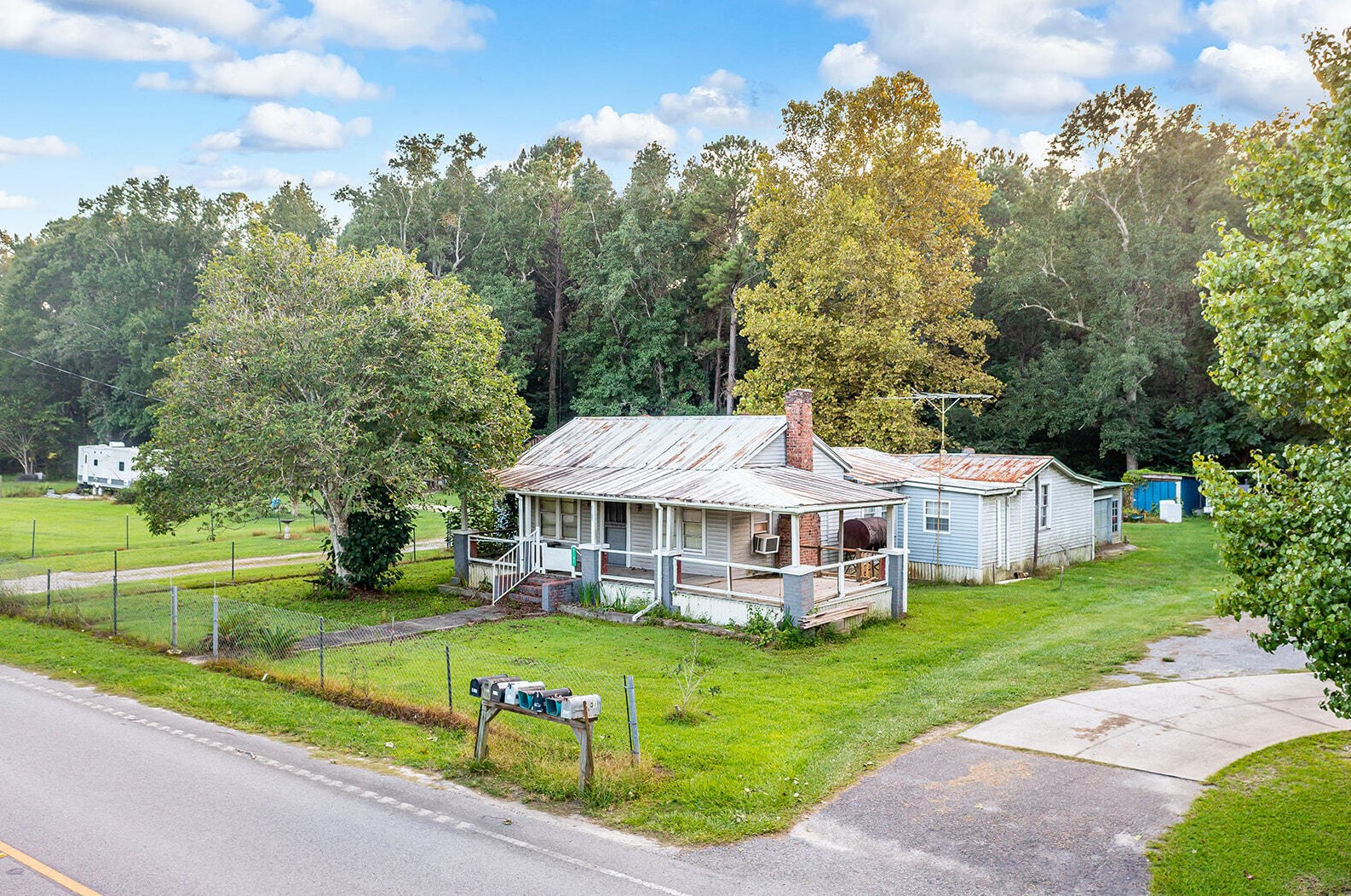 2157 Cane Gully Rd, Moncks Corner, SC 29461-4602