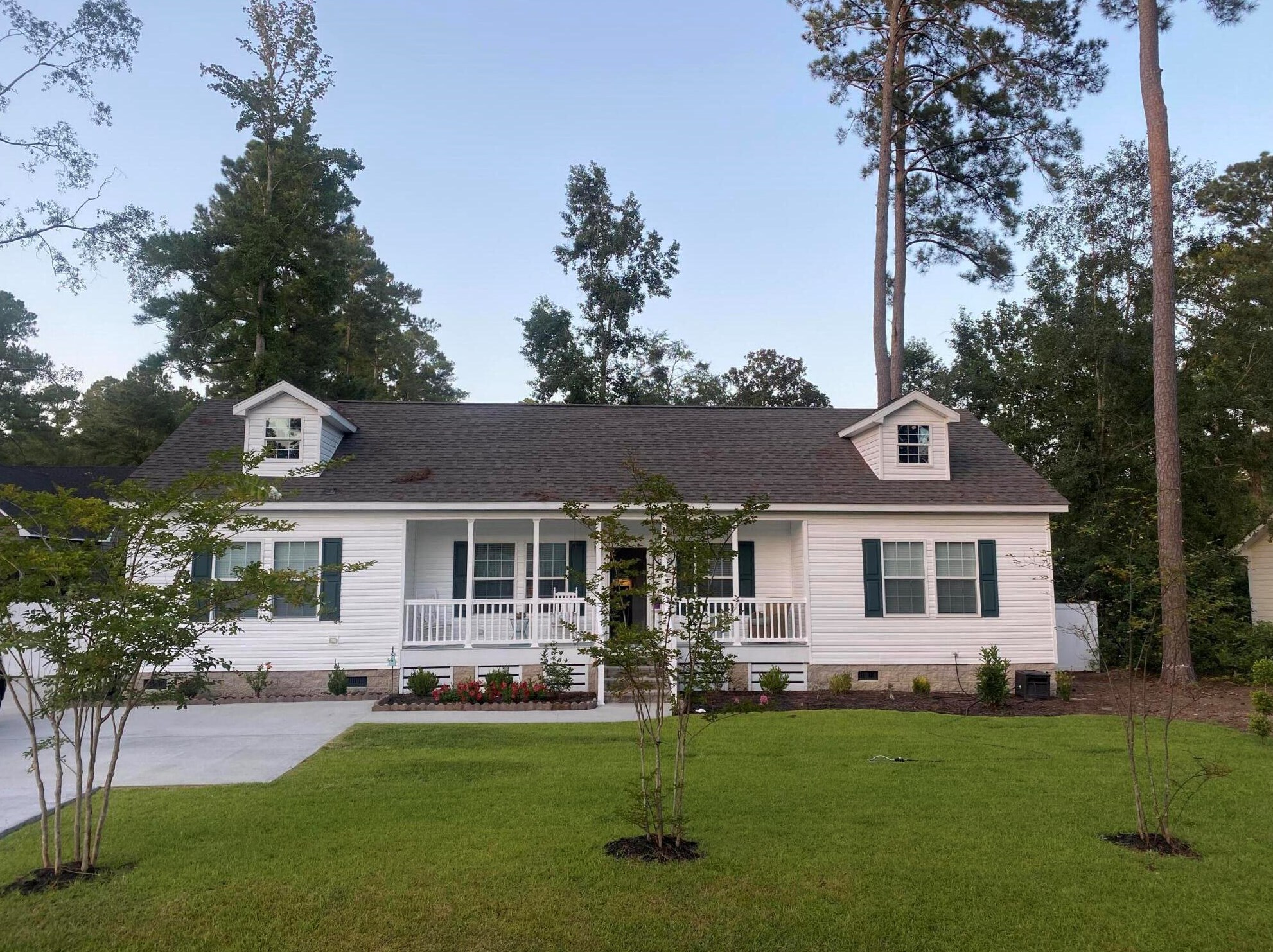 106 Fairview Ave, Walterboro, SC 29488-3575