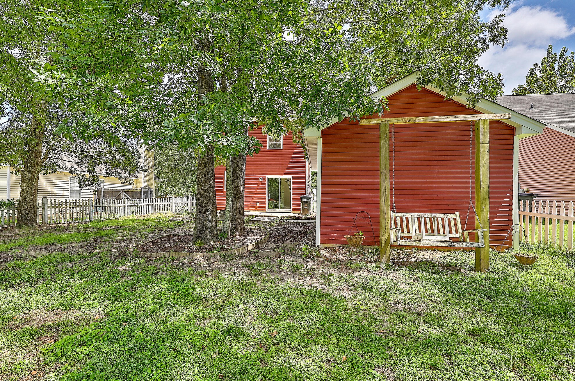 8983 Planters Row Ln, Summerville SC  29485-8968 exterior