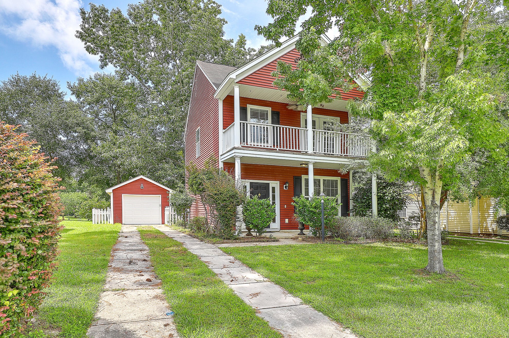 8983 Planters Row Ln, Summerville SC  29485-8968 exterior