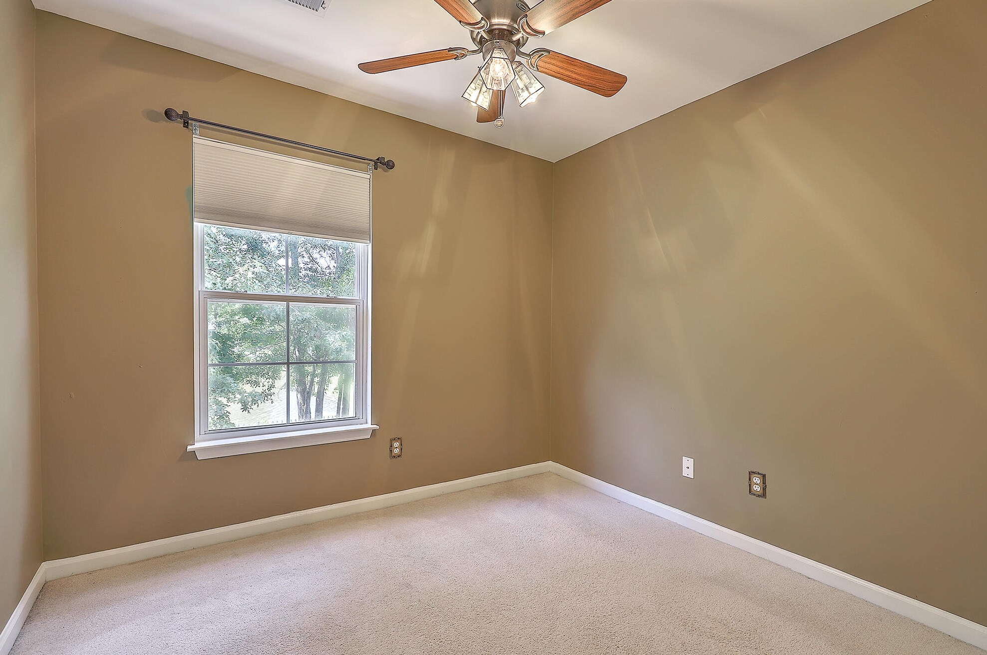 8983 Planters Row Ln, Summerville SC  29485-8968 exterior