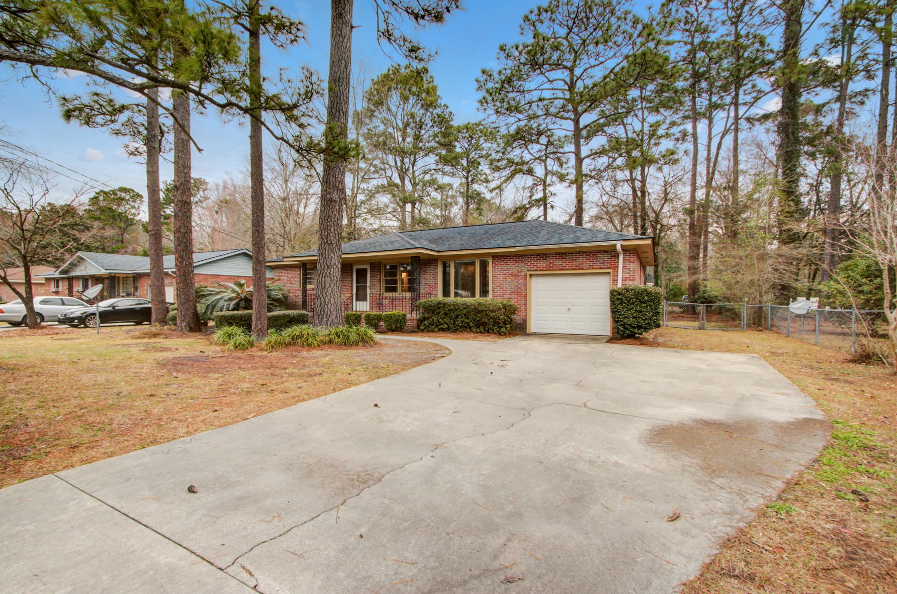 408 Cleveland St, Summerville, SC 29483