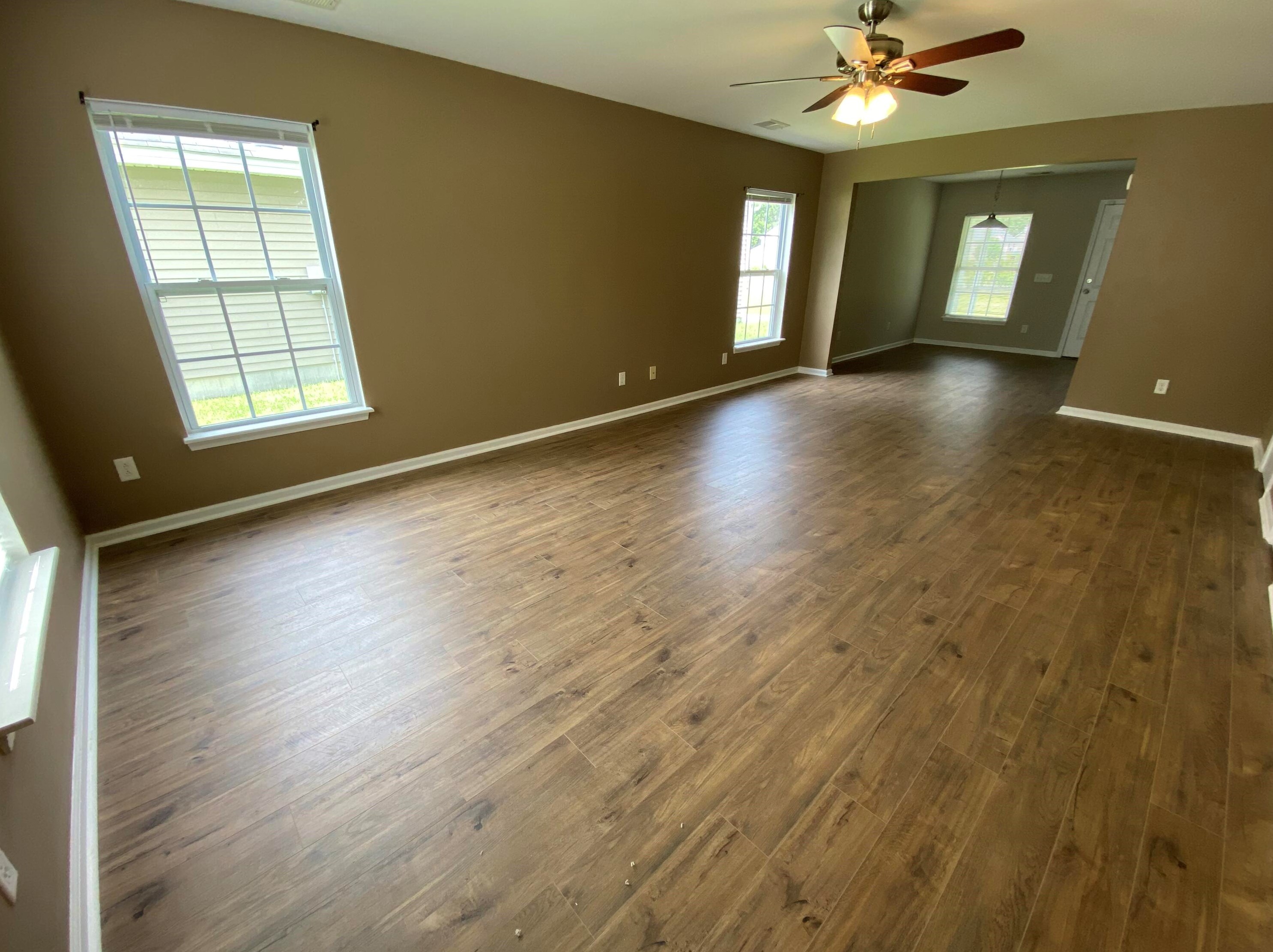 212 Avonshire Dr, Summerville, SC 29483