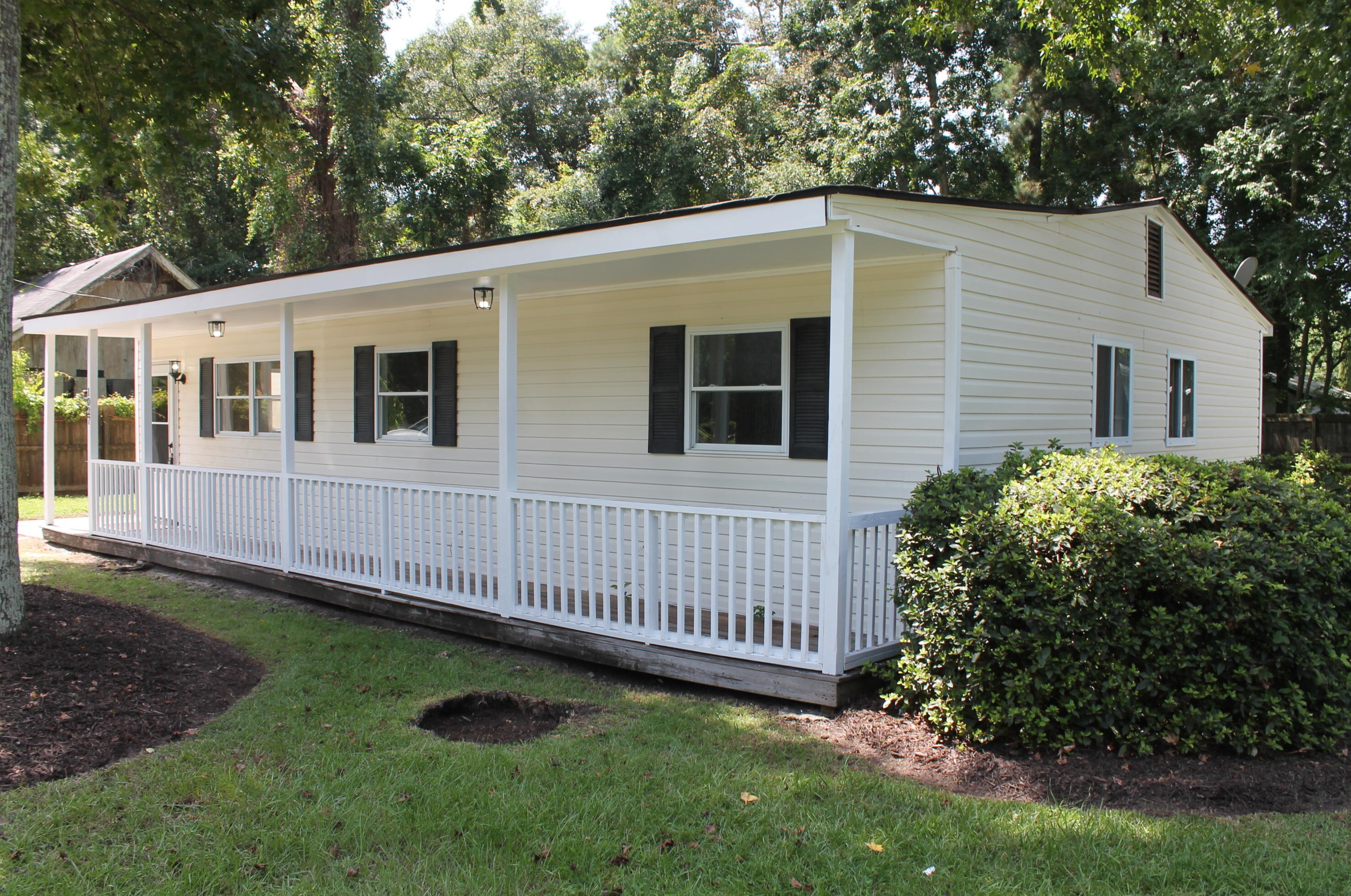 1027 Nottingham Dr, Charleston, SC 29407-6541