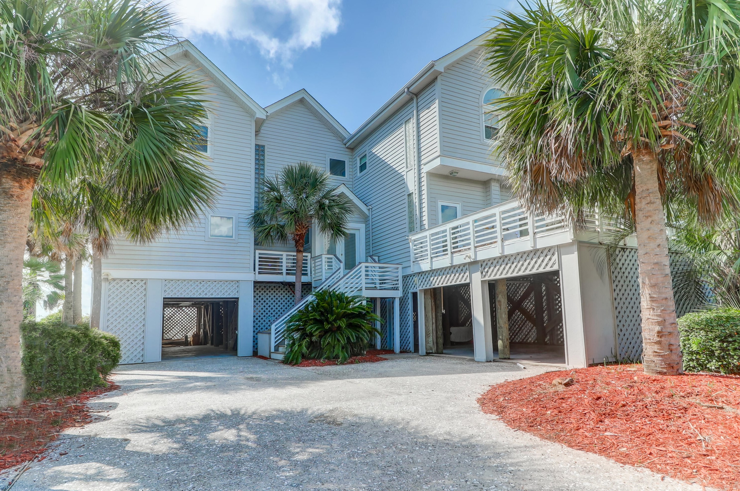 620 Ocean Blvd, Isle of Palms, SC 29451