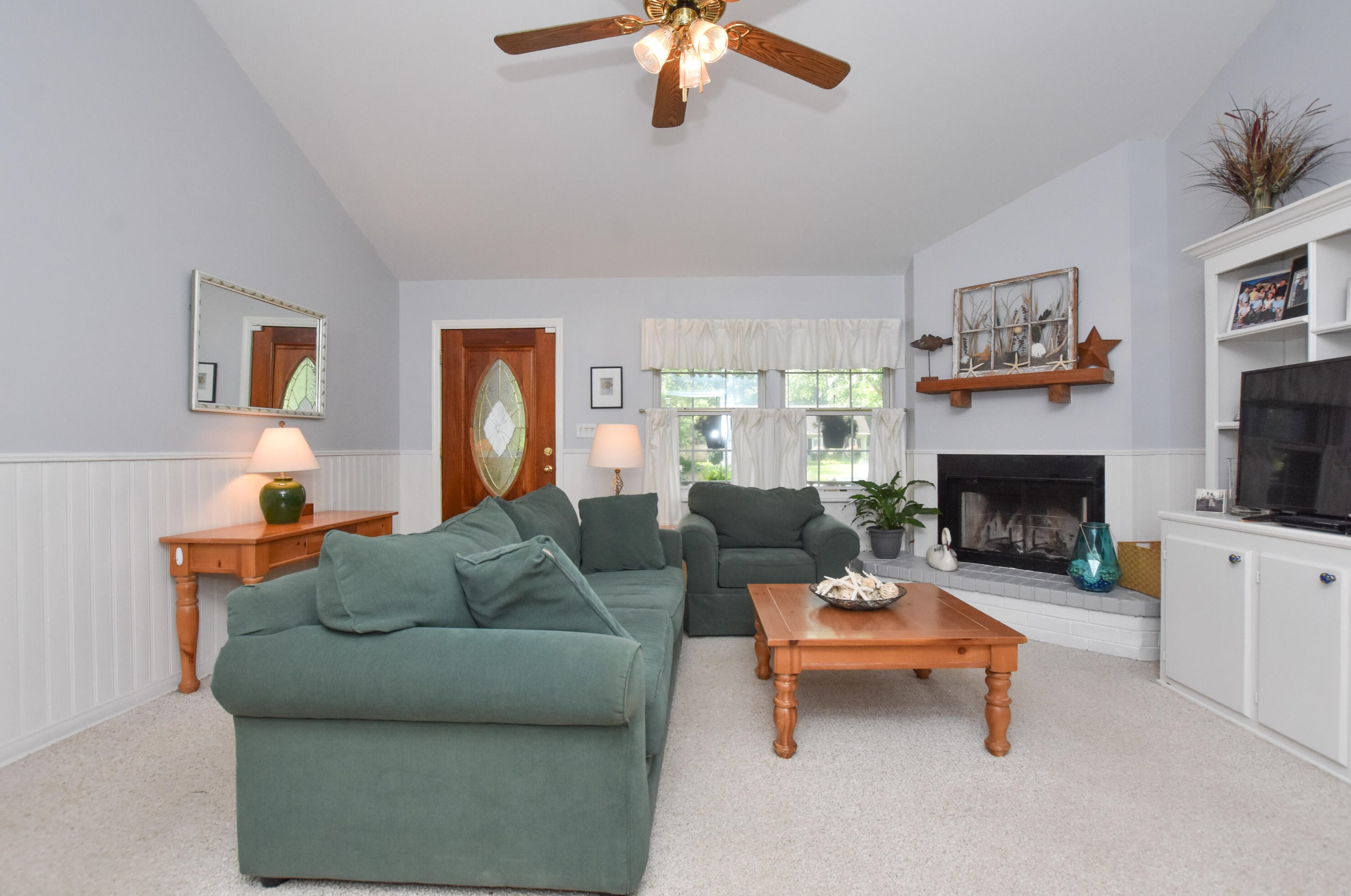 3590 Walkers Ferry Ln, Johns Island, SC 29455