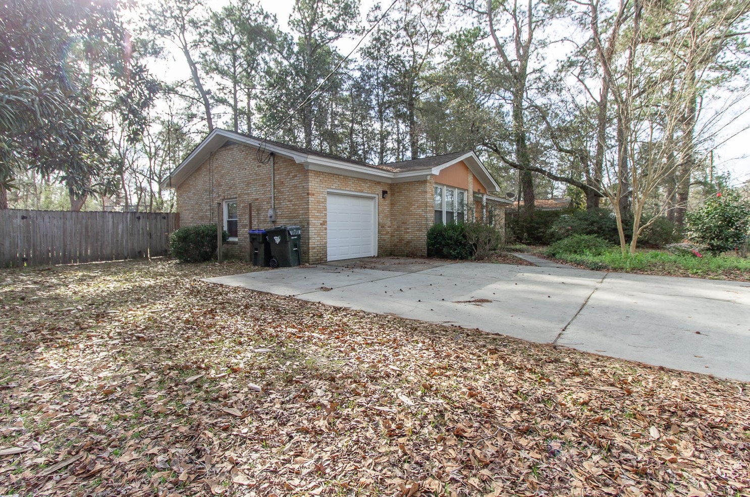 602 Old Golf Rd, Summerville, SC 29483