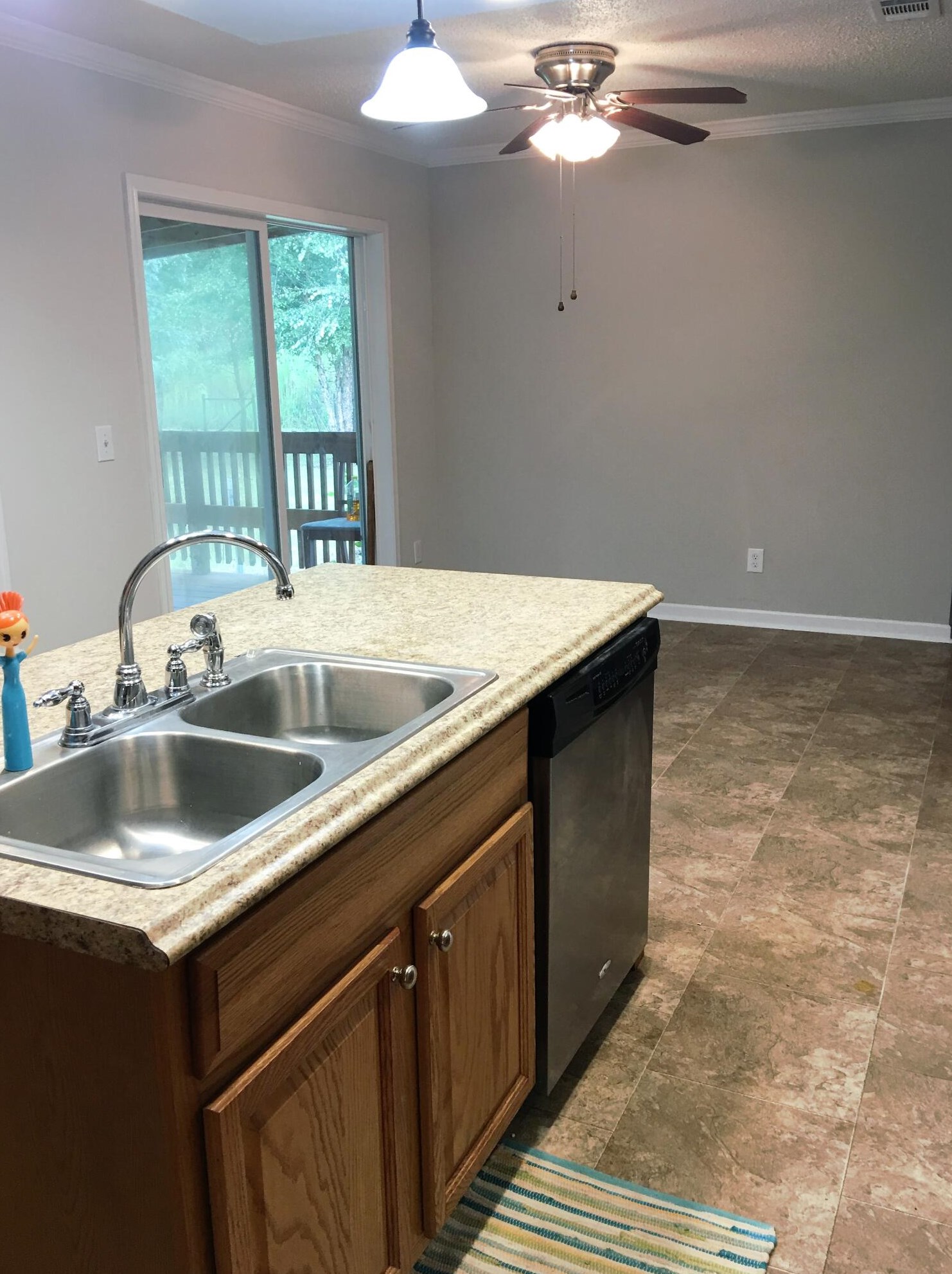 1785 Ruffin Rd, Walterboro SC 29488-9050 exterior