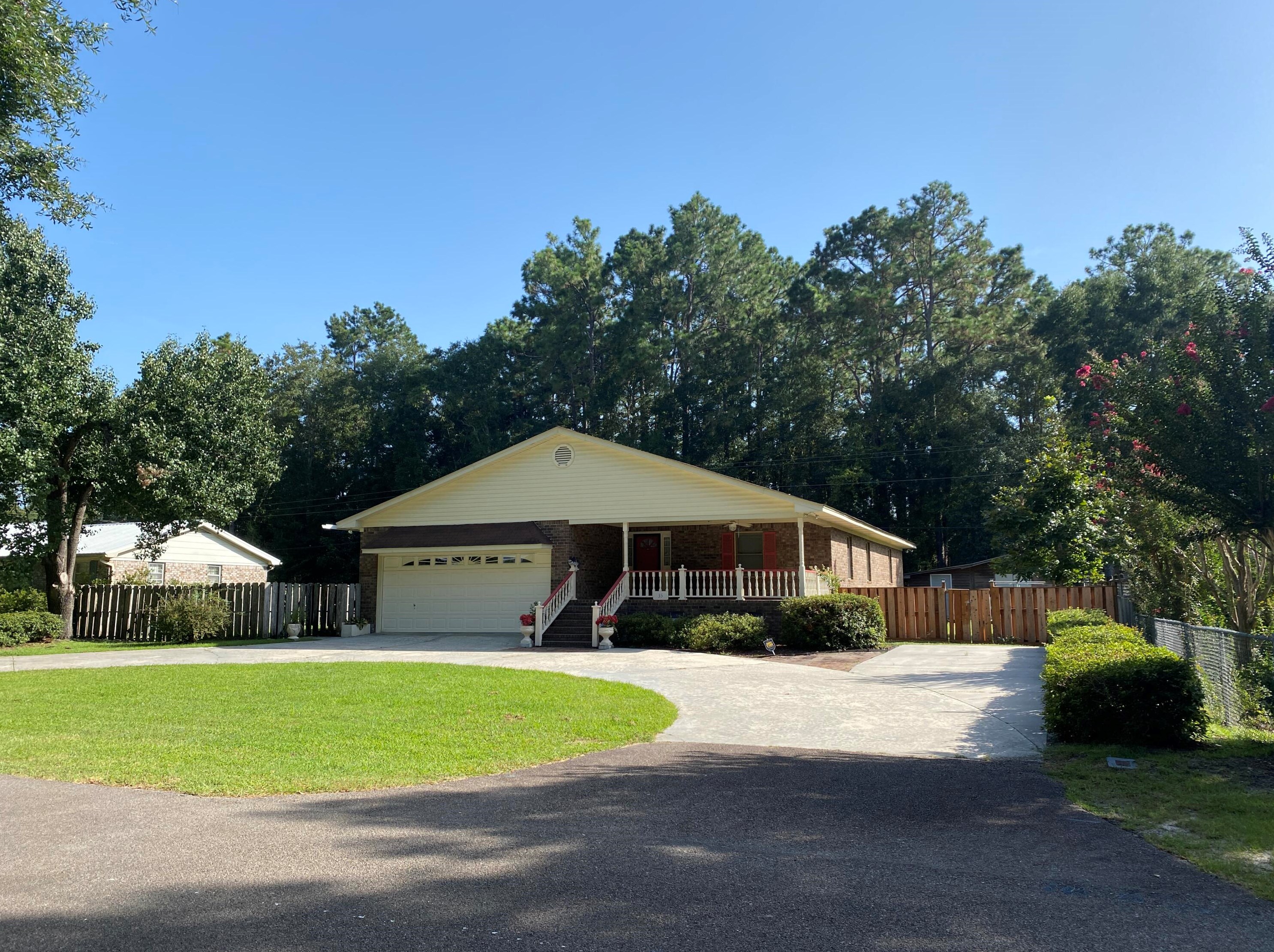 35 Waverly Rd, Walterboro SC  29488-3671 exterior