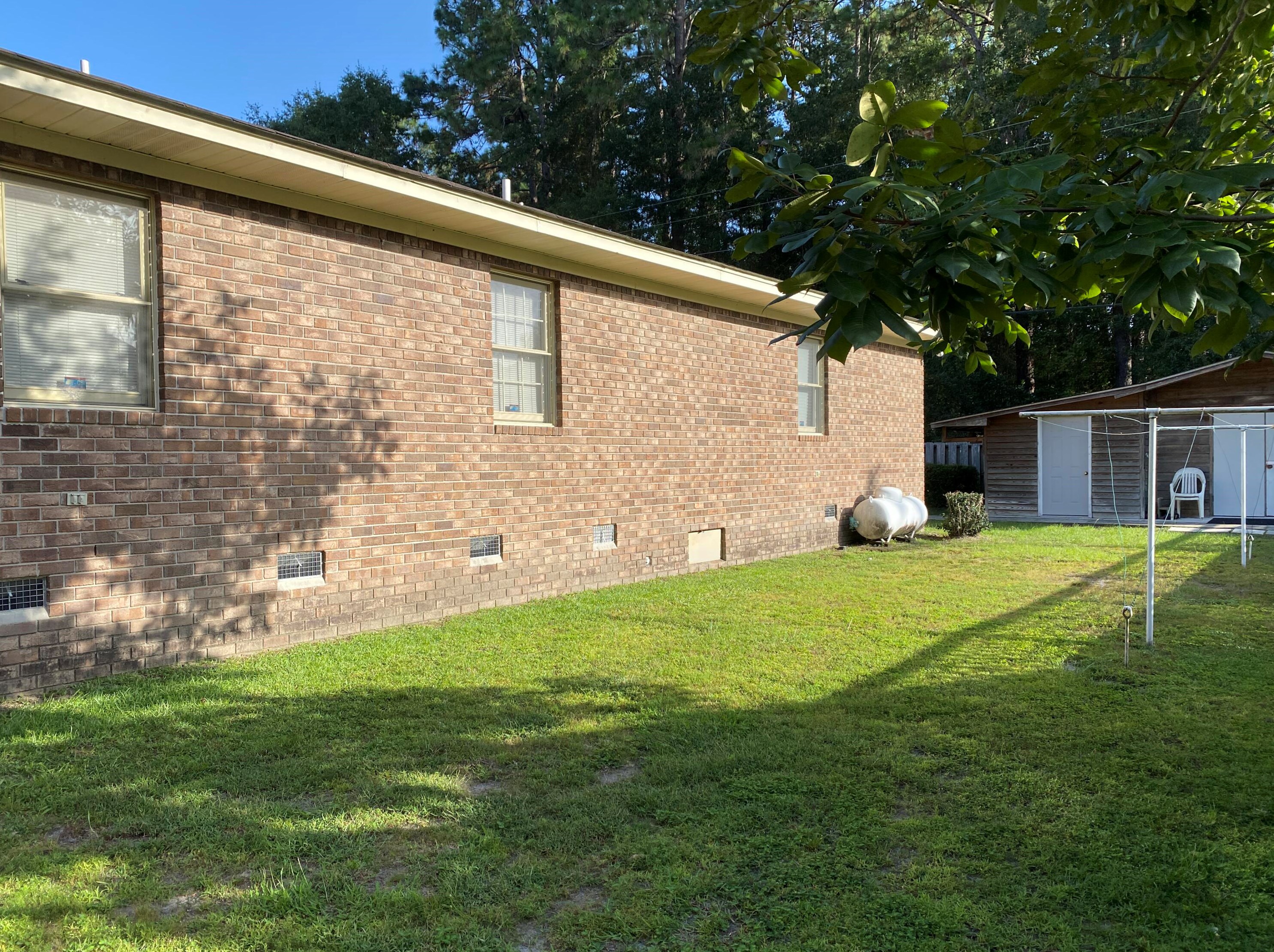 35 Waverly Rd, Walterboro SC  29488-3671 exterior