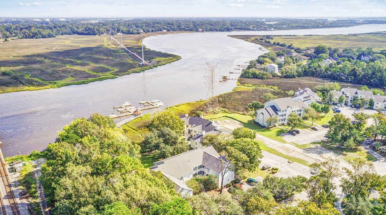 2311 Tall Sail Dr, Charleston SC 29414-6565 exterior